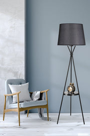 Candeeiro de Pé – 165 cm – Preto – Metal