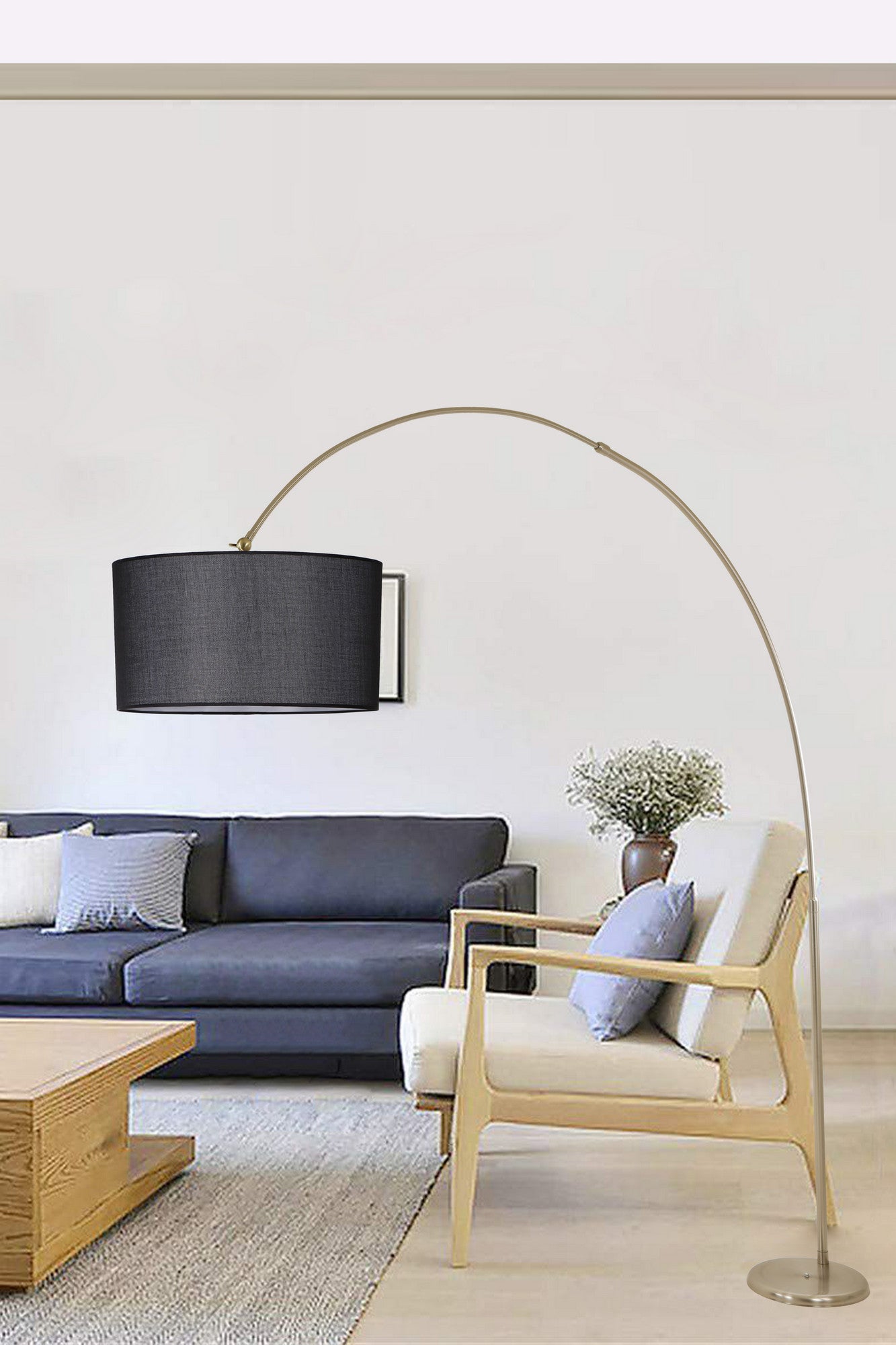 Candeeiro de Pé – 220 cm – Preto – Metal