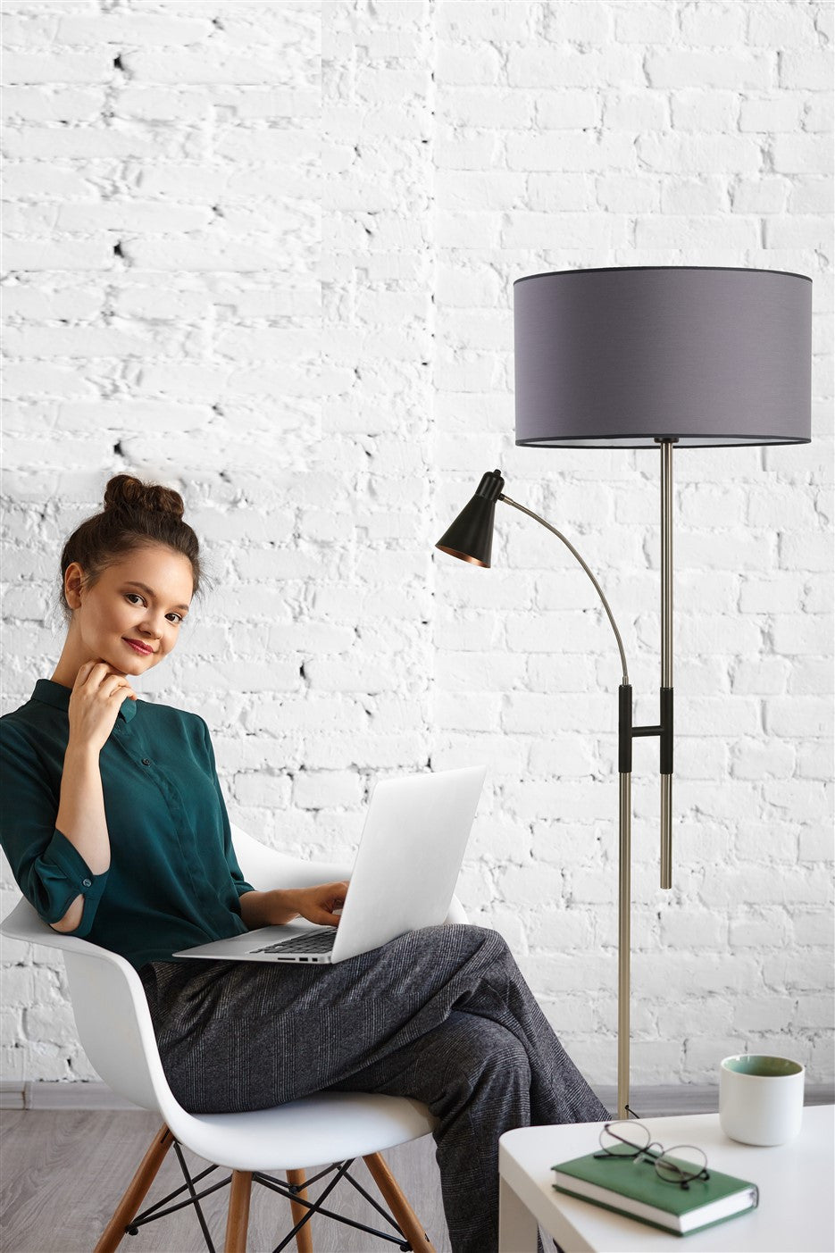 Candeeiro de Pé – 165 cm – Antracite – Metal