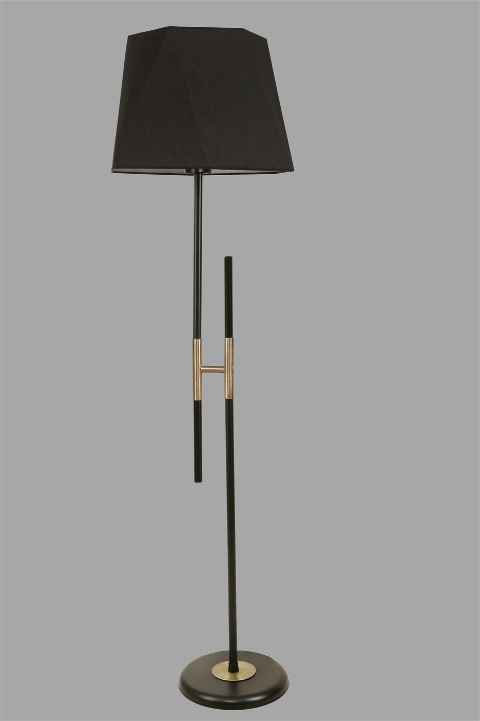 Candeeiro de Pé – 165 cm – Preto – Metal