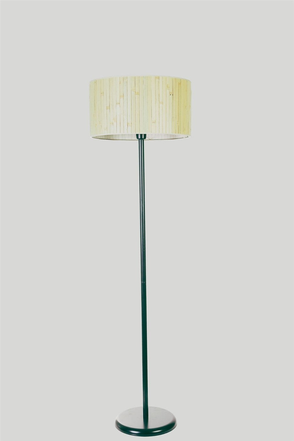 Candeeiro de Pé – 162 cm – Preto e Carvalho – Metal e Bambu