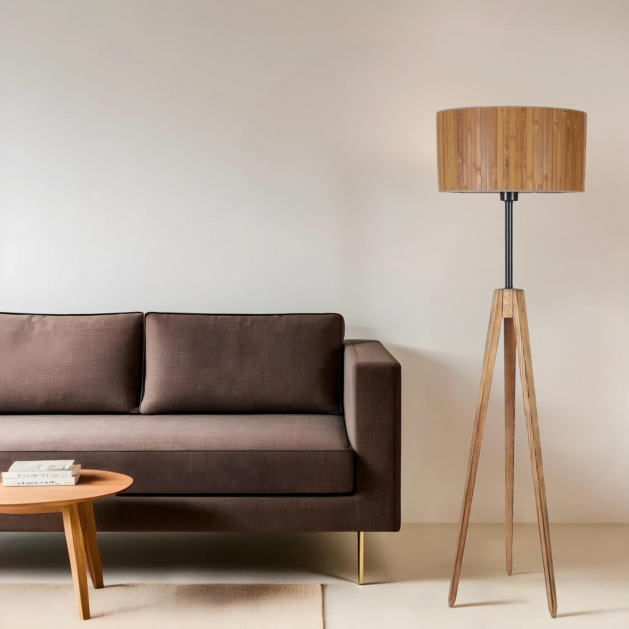 Candeeiro de Pé – 155 cm – Noz – Metal e Madeira