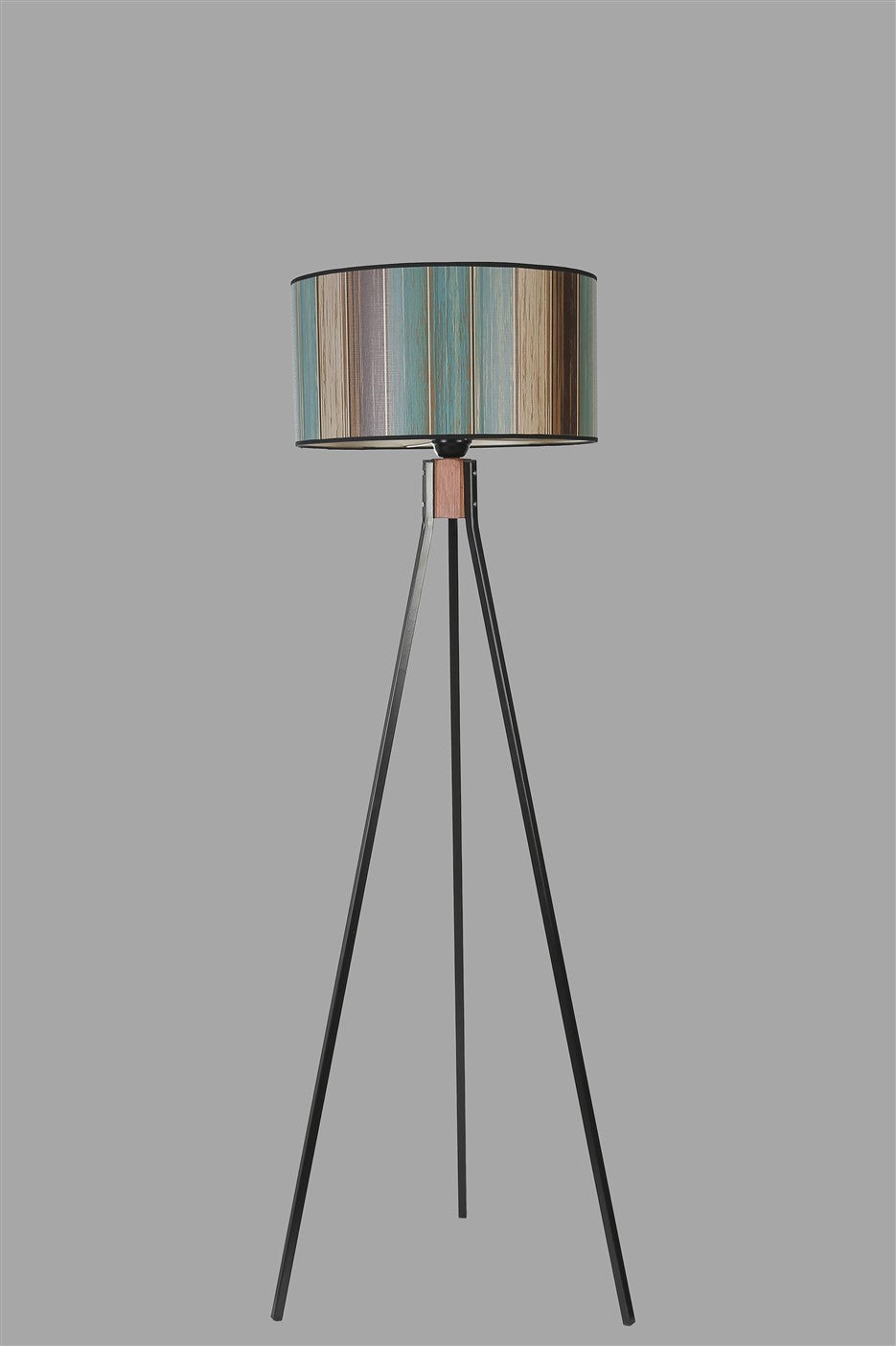 Candeeiro de Pé – 155 cm – Multicolorido – Metal ou Madeira