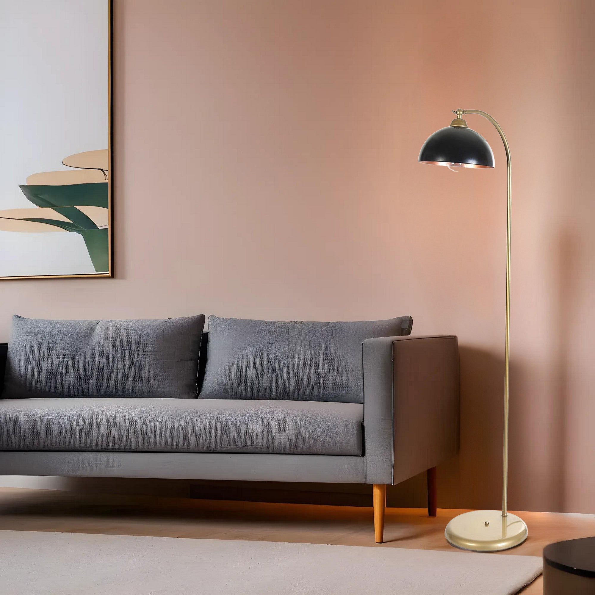Candeeiro de Pé – 154 cm – Preto e Dourado – Metal