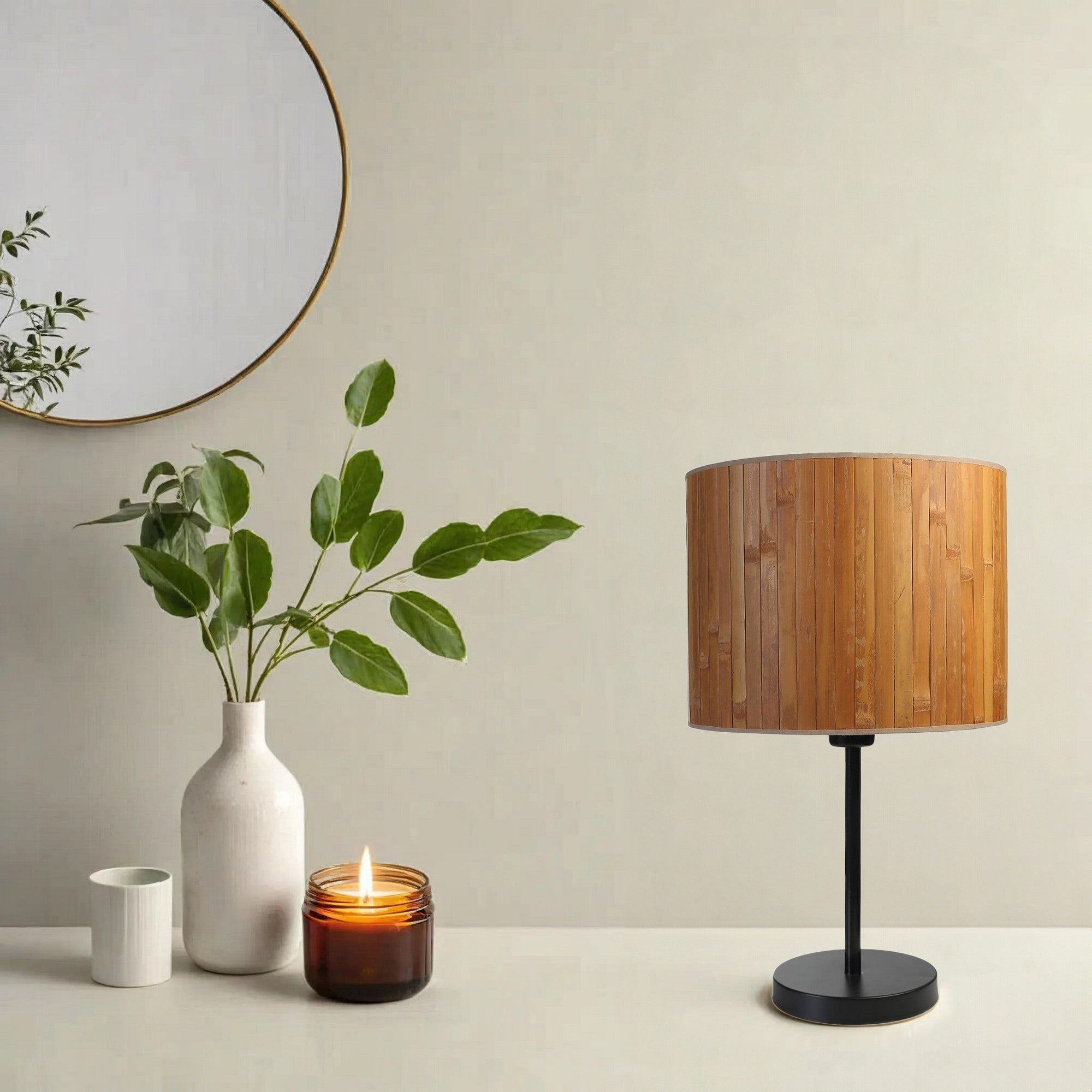 Candeeiro de mesa-Bambu-Preto
Marrom Médio