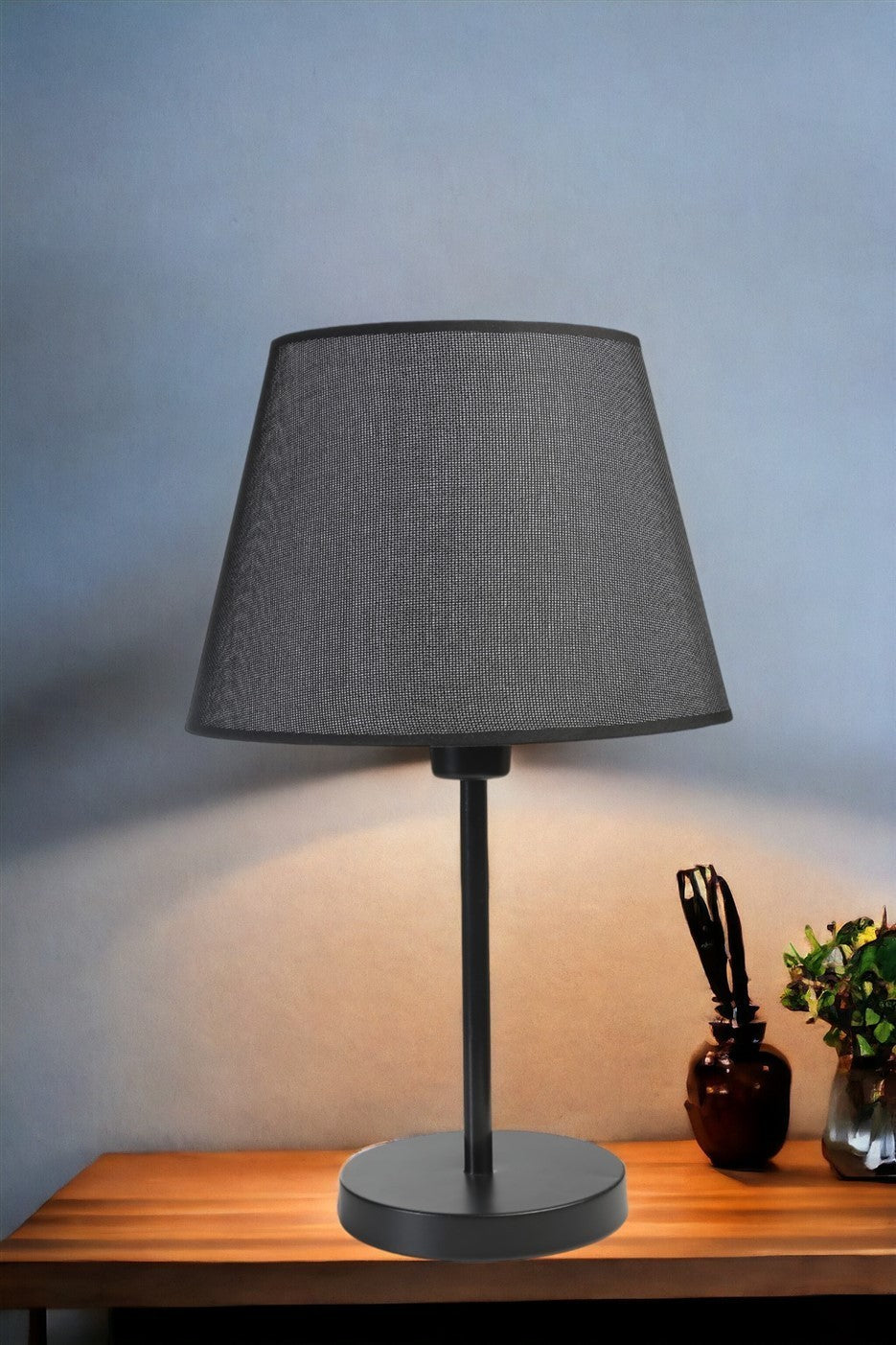 Candeeiro de mesa-Ala-Preto