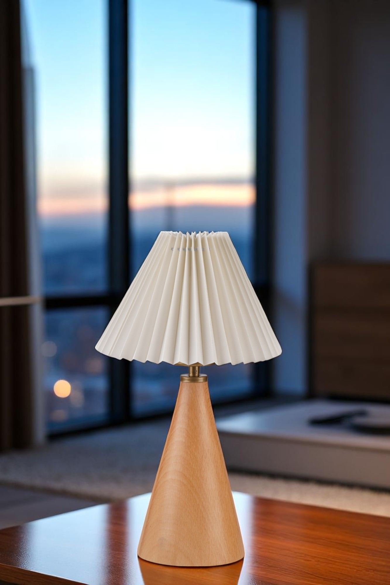 Lâmpada de Mesa de Madeira – 38 cm – Creme e Dourado – Madeira e PVC