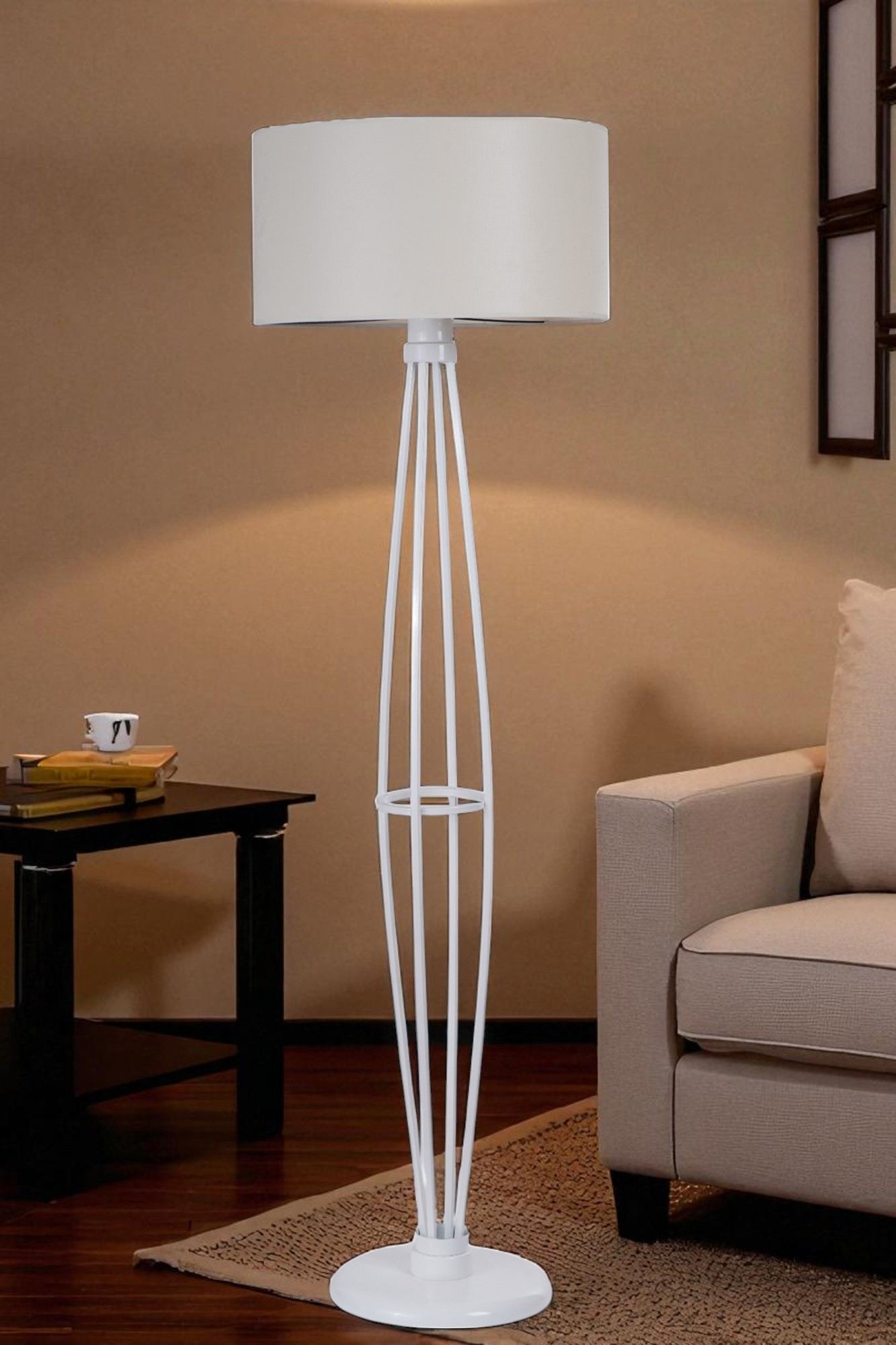 Candeeiro de Pé – 150 cm – Branco – Metal