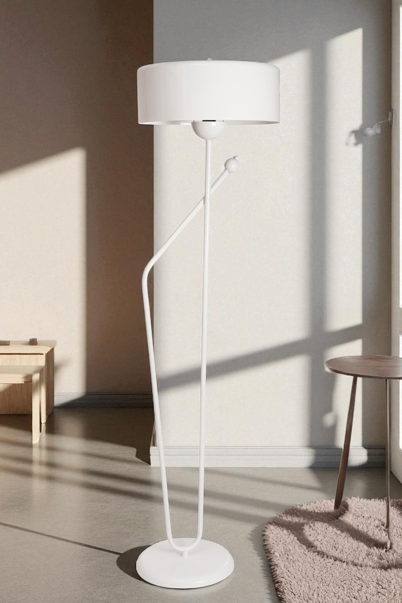 Candeeiro de Pé de Metal – 150 cm de altura – Branca