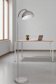 Candeeiro de Pé – 154 cm – Cinza – Metal