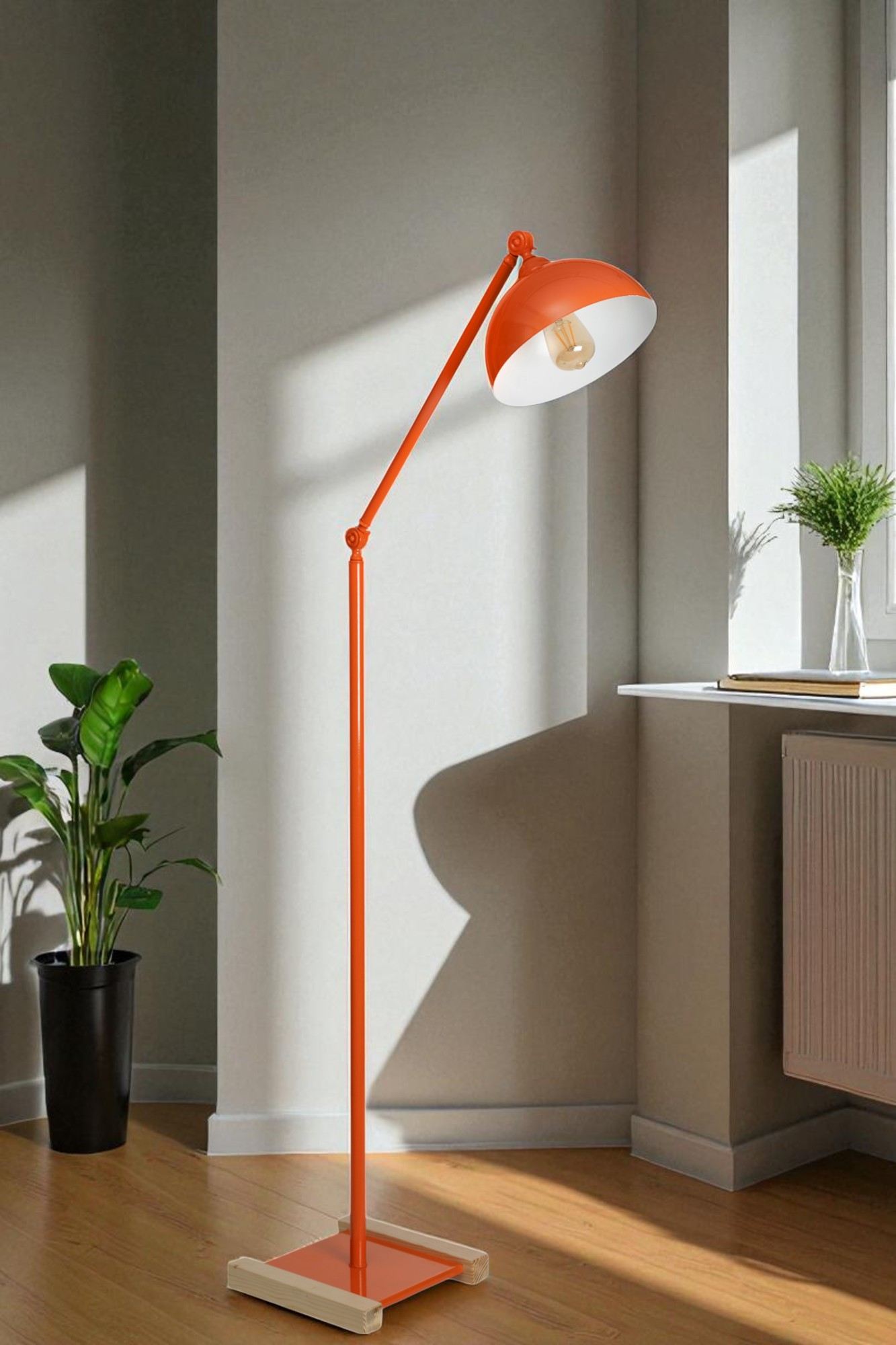 Candeeiro de Pé – 160 cm de altura – laranja – metal
