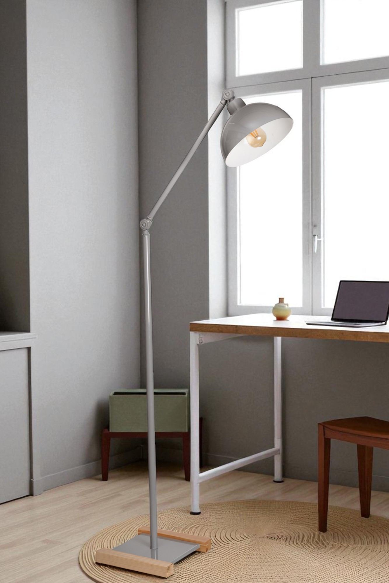 Candeeiro de Pé - 160 cm altura - Cinza - Metal