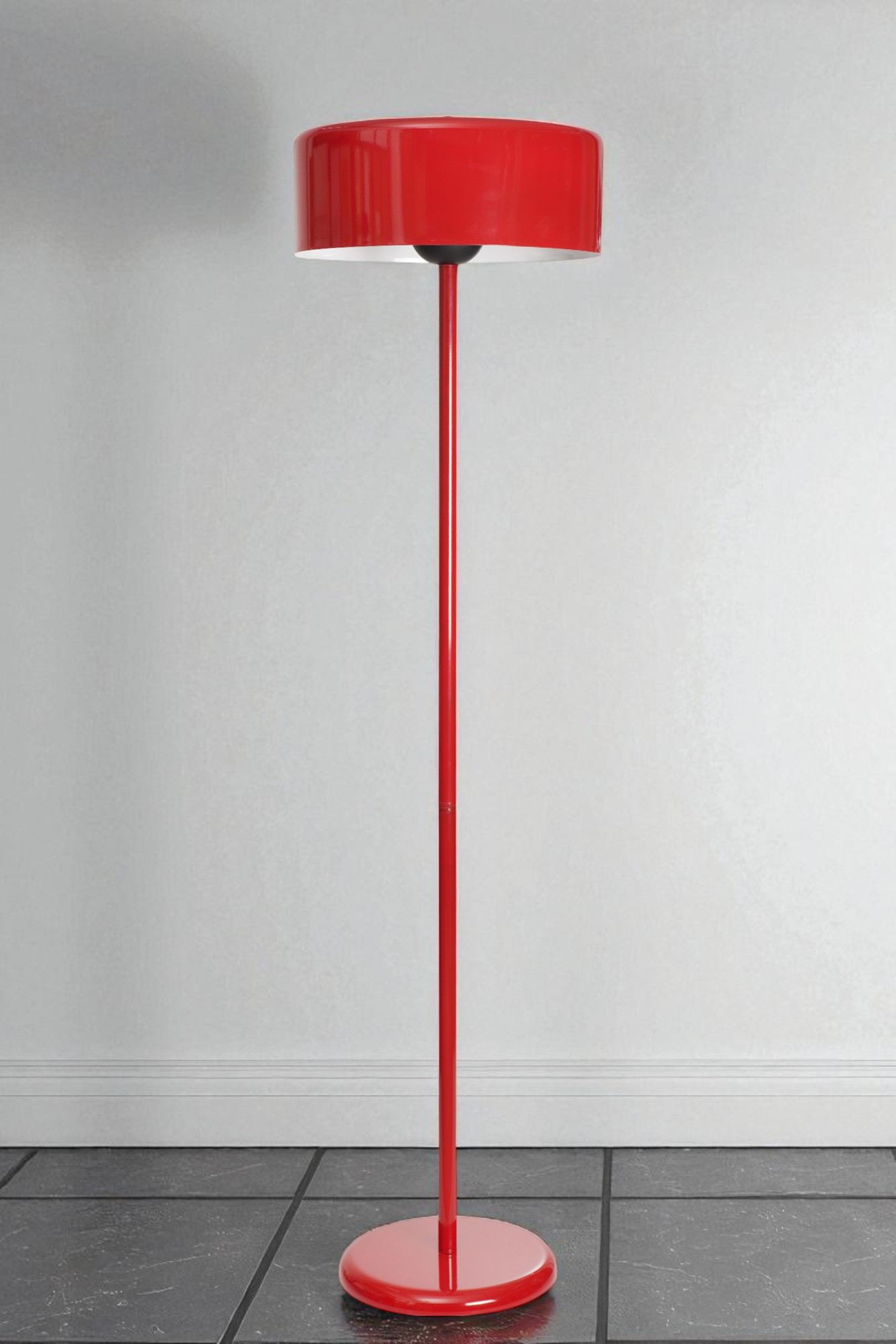 Candeeiro de Pé – 158 cm de Altura – Vermelho – Metal