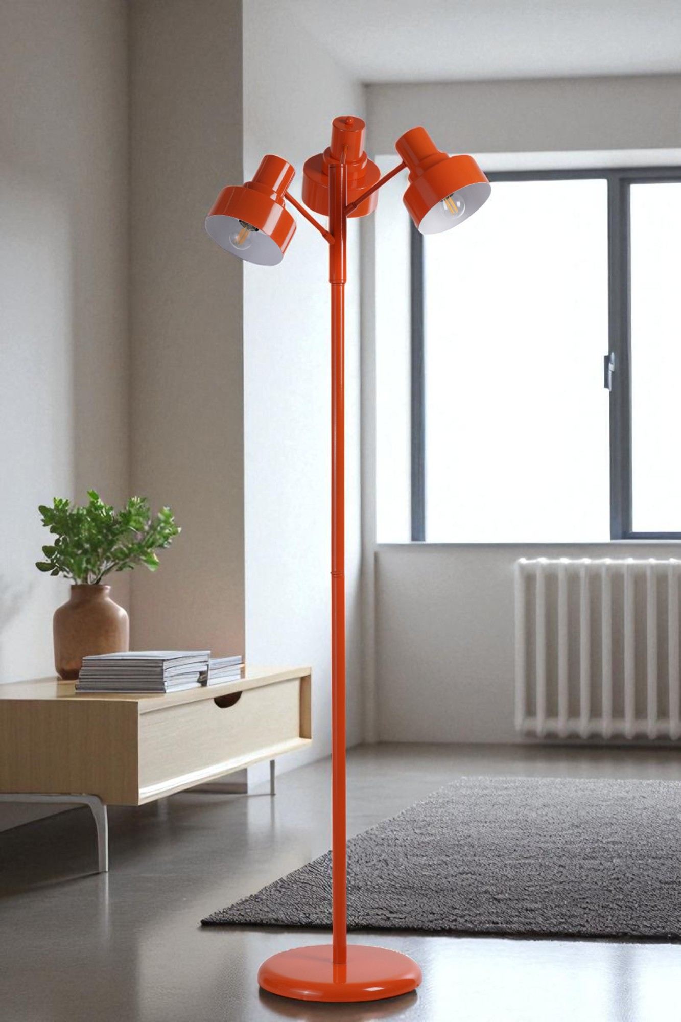 Candeeiro de Pé – 158 cm de altura – Laranja – Metal