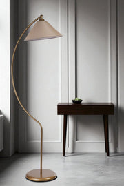 Candeeiro de Pé – 150 cm de altura – Bege e Dourado – Metal e Tecido