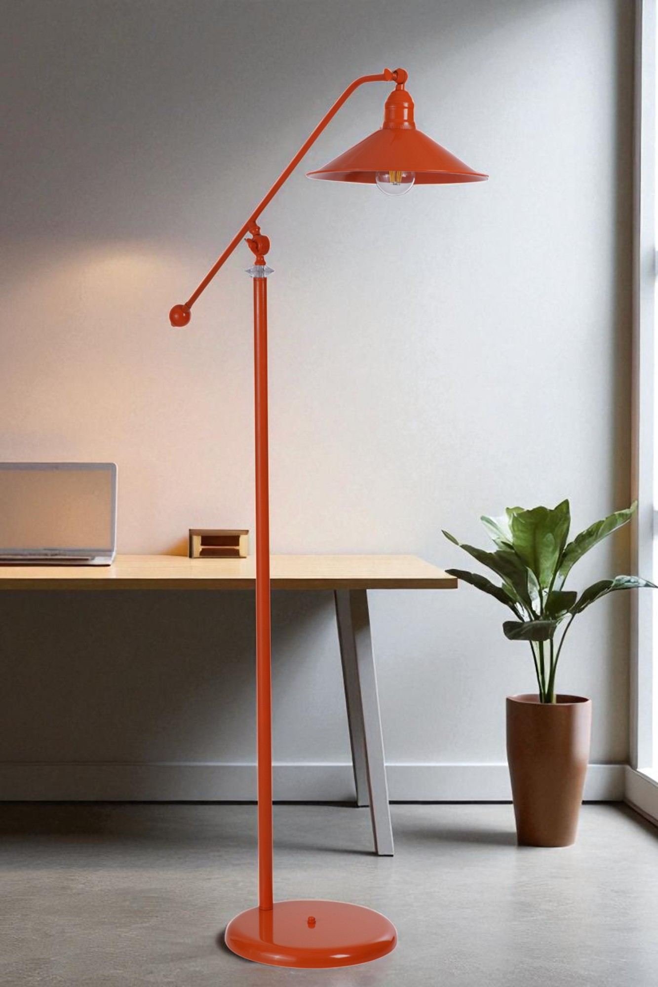 Candeeiro de Pé ajustável – 155 cm altura – laranja – metal