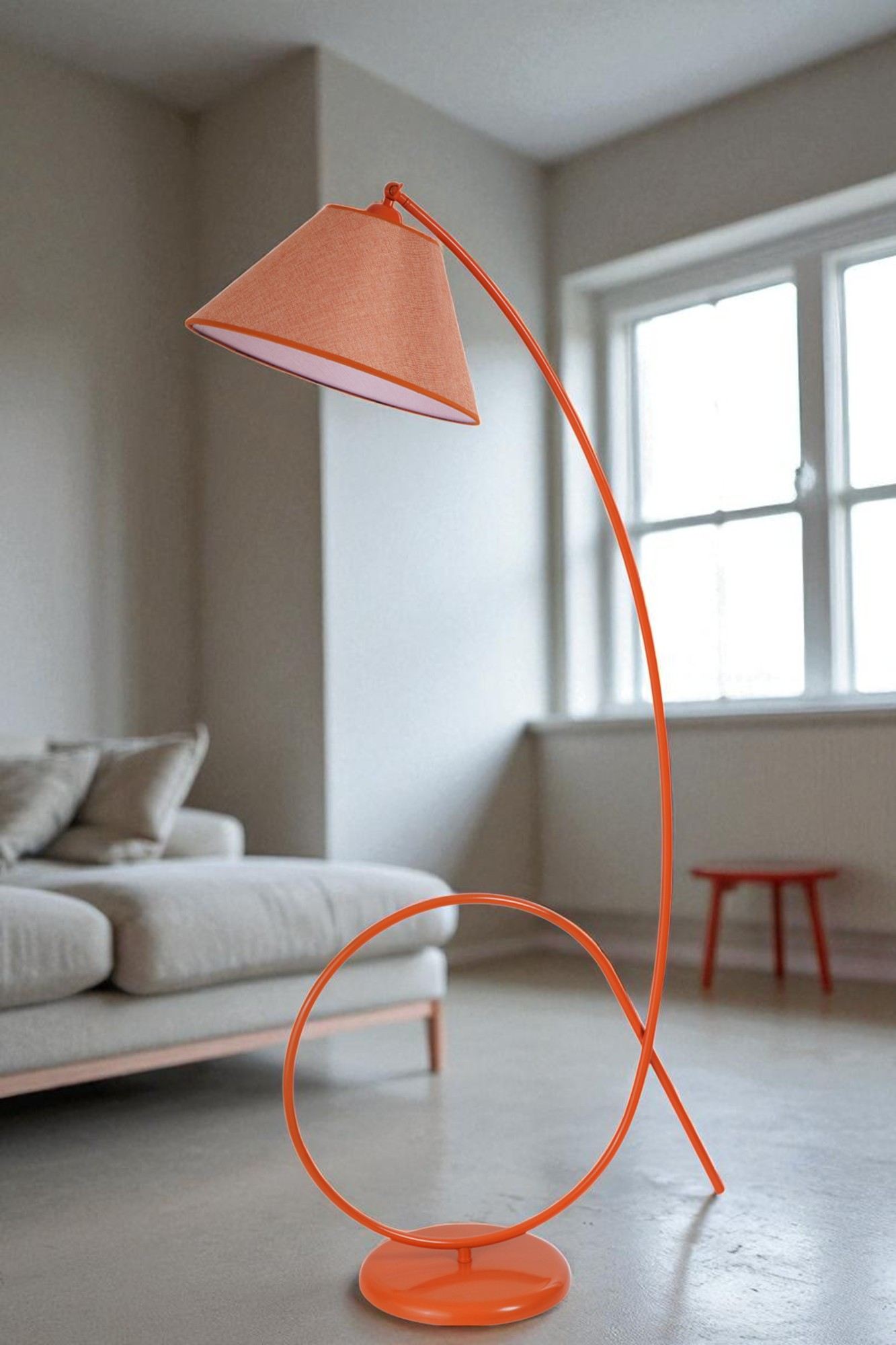 Candeeiro de Pé – 155 cm de altura – Laranja – Metal e tecido