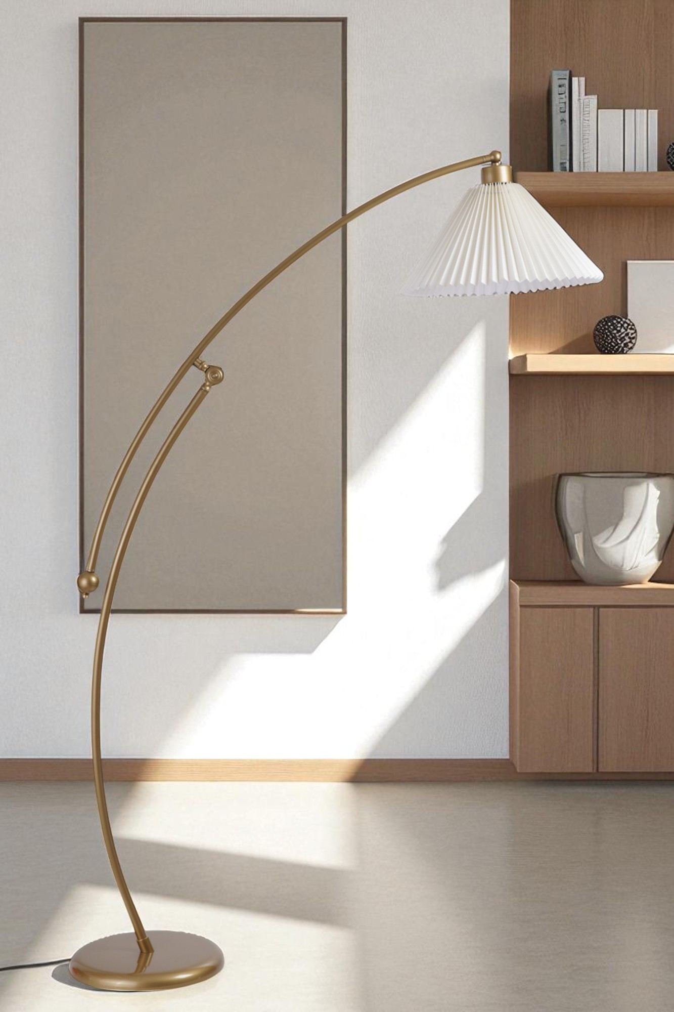 Candeeiro de Pé de Metal – 155 cm de altura – Creme e Dourado
