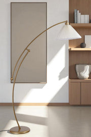 Candeeiro de Pé de Metal – 155 cm de altura – Creme e Dourado