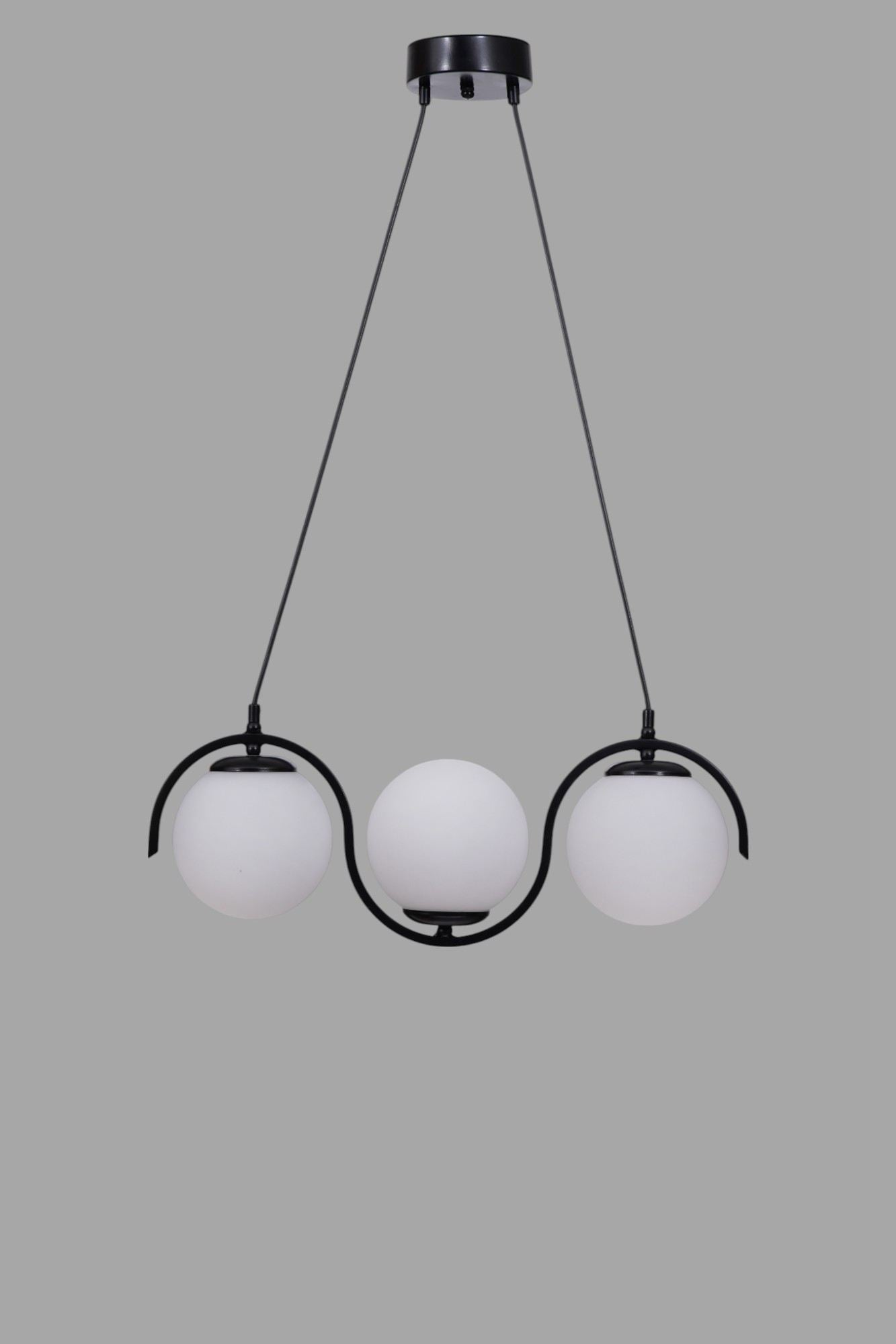 Candeeiro de Teto – 80 cm – Branco e Preto – Metal e Vidro