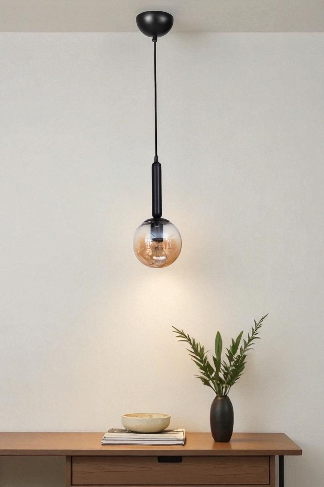 Candeeiro de Teto – Altura Ajustável 80 cm – Mel e Preto – Metal e Vidro