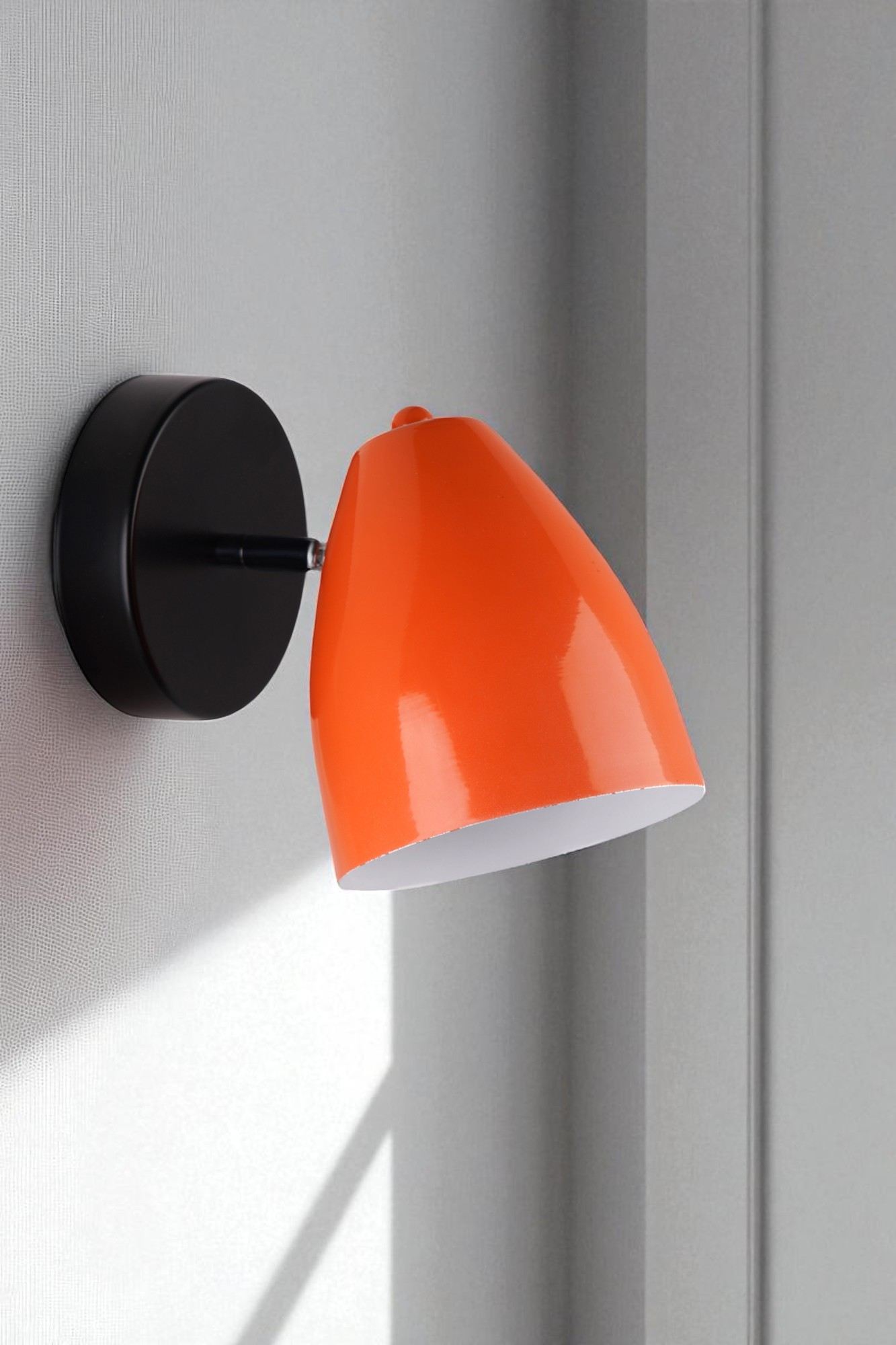 Candeeiro de Parede – Ø12,5 cm – Laranja e Preto – Metal