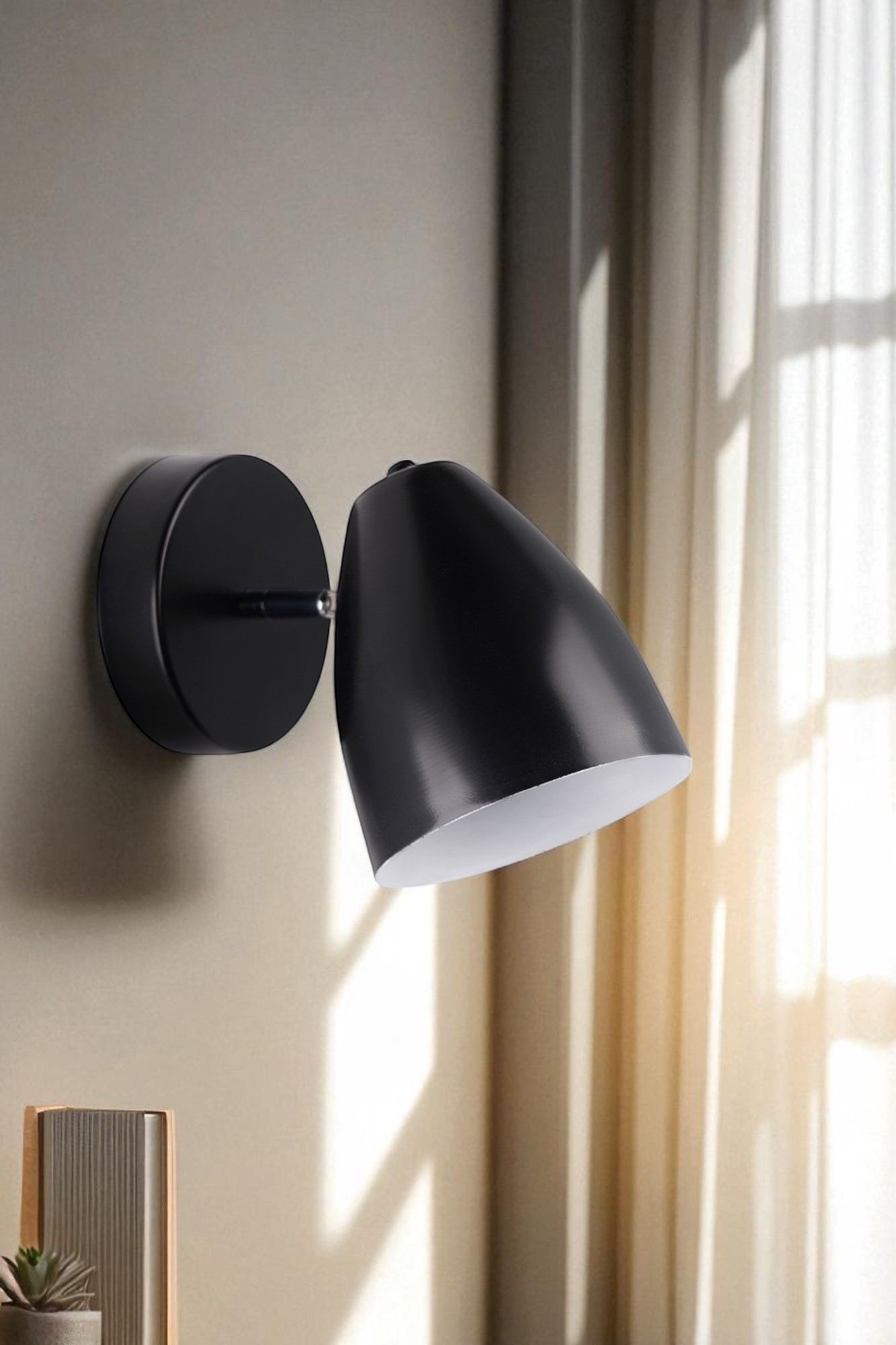 Candeeiro de Parede – Ø12,5 cm – Preto – Metal