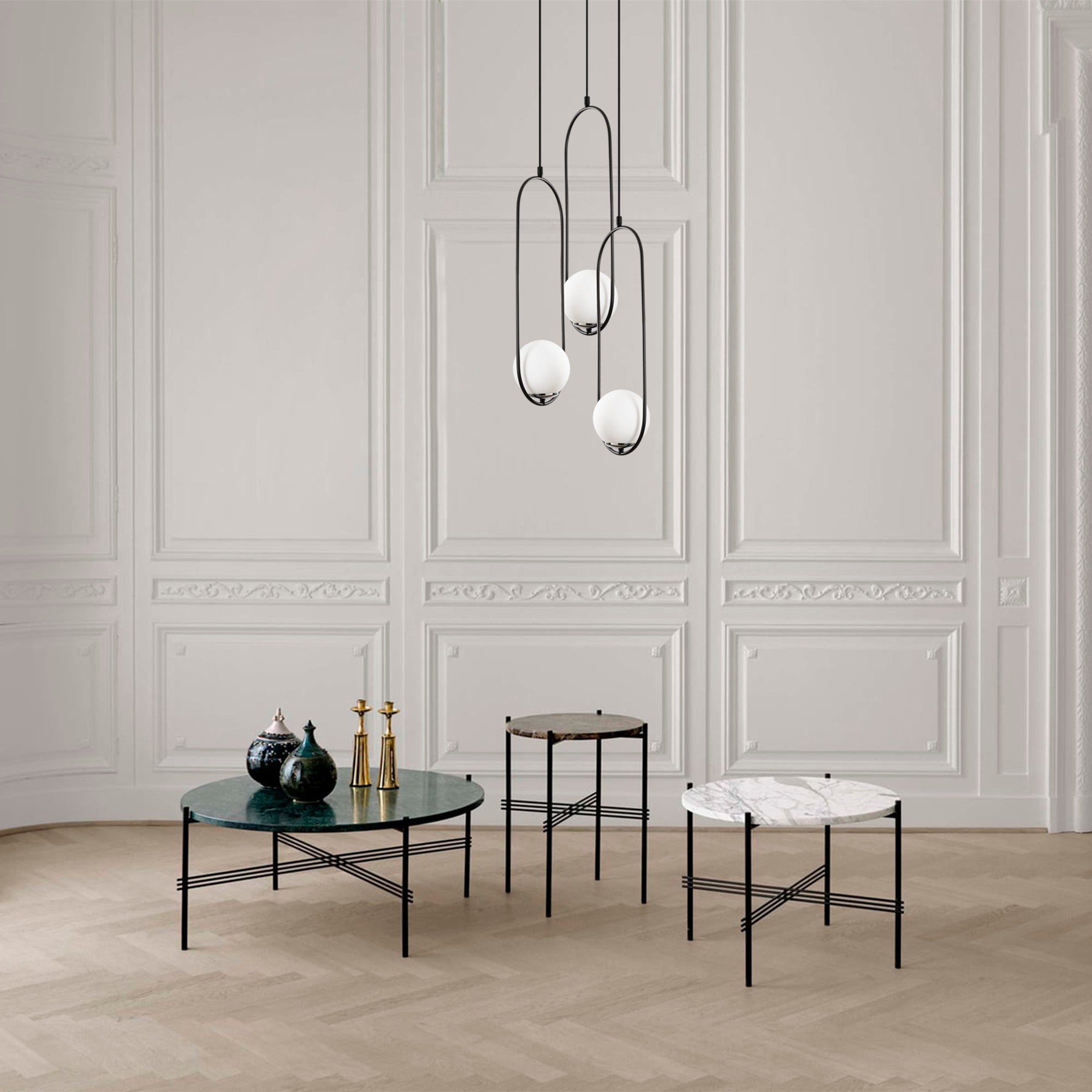 Candeeiro de Teto Industrial Moderno, Corpo em Metal Preto, 44 cm de Diâmetro, 146 cm de Altura | 3 Soquetes E27, Design Escandinavo Elegante | Perfeito para Casa e Escritório