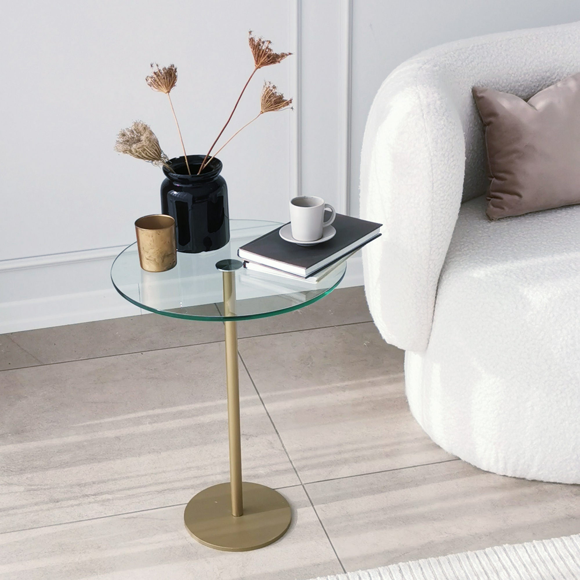 Mesa de Centro Moderna e Glamourosa, Acabamento Dourado, 40 x 50 x 40 cm | Tampo 100% Vidro Temperado, Pés de Metal, Antimanchas | Elegante e Funcional para Qualquer Espaço