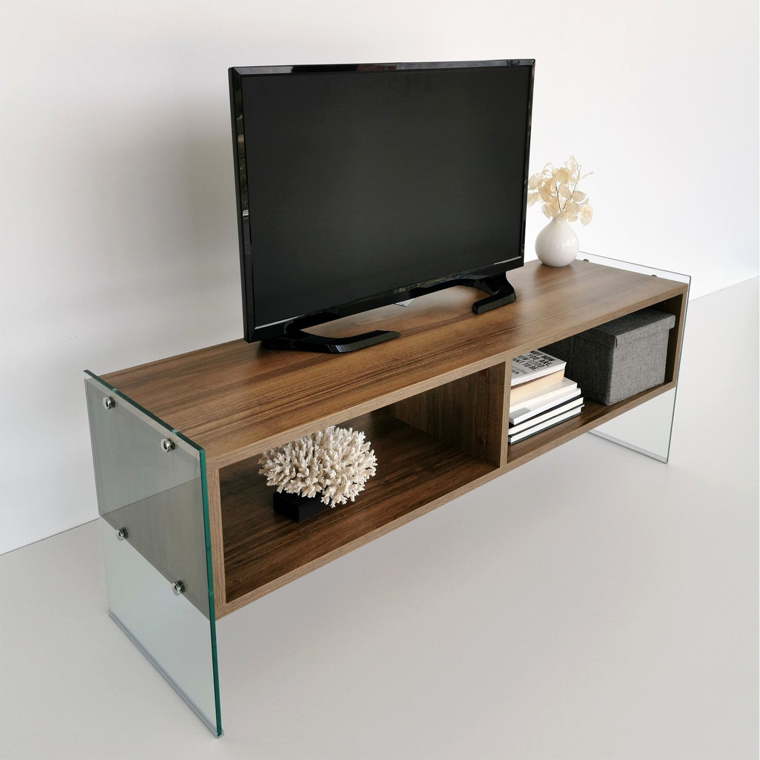 Suporte de TV moderno com prateleiras, acabamento em nogueira, 120 x 45 x 35 cm | Painel de partículas 100% revestido em melamina e vidro temperado | Montável na parede, elegante e funcional