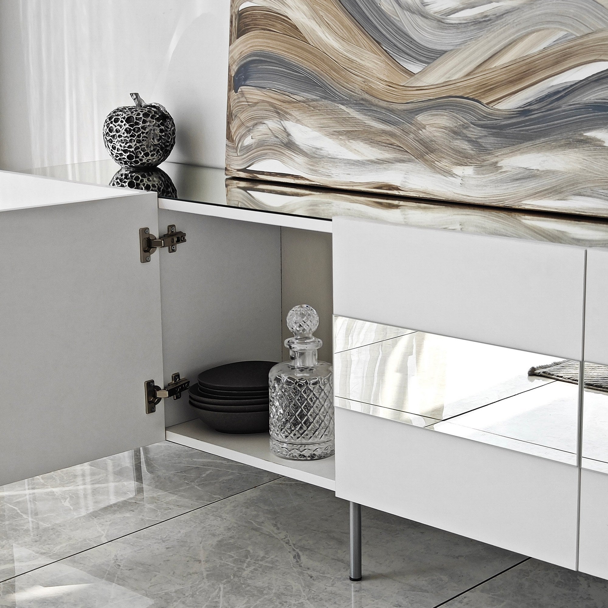 Suporte de TV elegante, 180 cm de largura, branco e prata | Painel de partículas 100% revestido de melamina, 18 mm de espessura | Design moderno para salas de estar e espaços de entretenimento