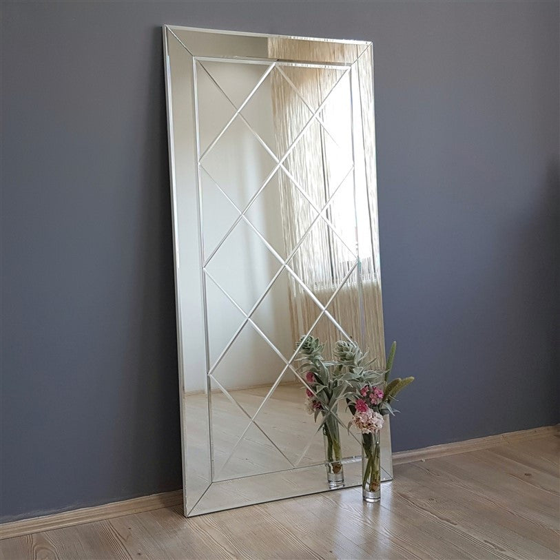 Espelho de Parede Elegante Prateado, 65 x 130 cm | 100% MDF, Montado, Ajustável Horizontal e Verticalmente | Perfeito para Hotelaria e Decoração Moderna