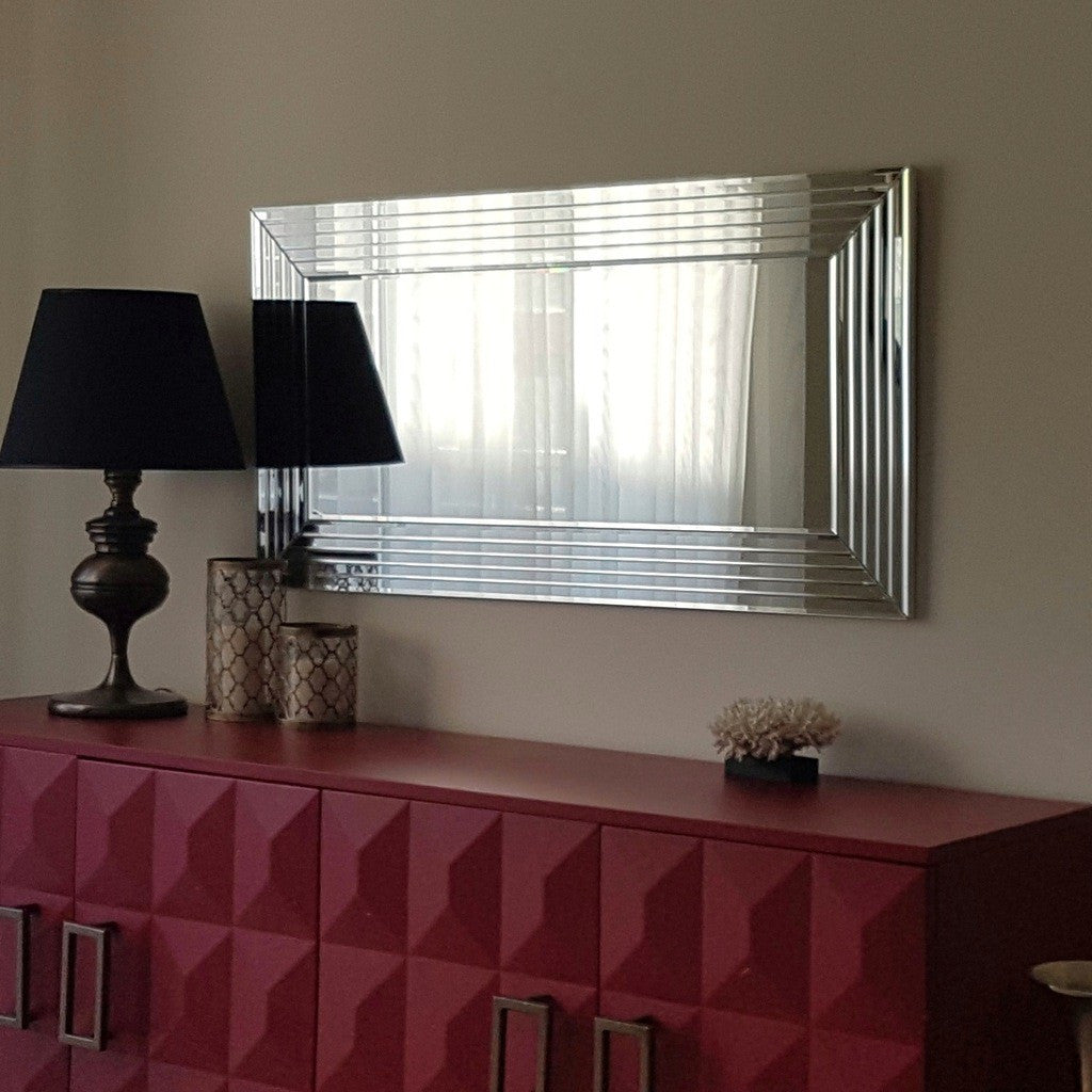 Espelho de Parede Moderno Prateado, 130 x 65 cm, 100% MDF | Ajustável Horizontal e Verticalmente | Montado, Perfeito para Hotéis e Espaços Contemporâneos