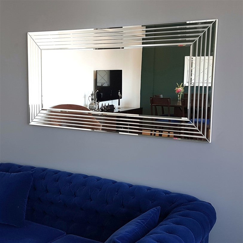 Espelho de Parede Moderno Prateado, 130 x 65 cm, 100% MDF | Ajustável Horizontal e Verticalmente | Montado, Perfeito para Hotéis e Espaços Contemporâneos