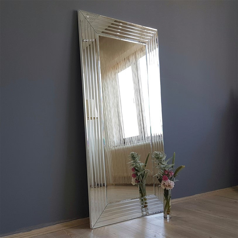 Espelho de parede moderno prateado, 60 x 100 cm, 100% MDF, ajustável horizontal e verticalmente, montado, perfeito para hotéis e espaços contemporâneos