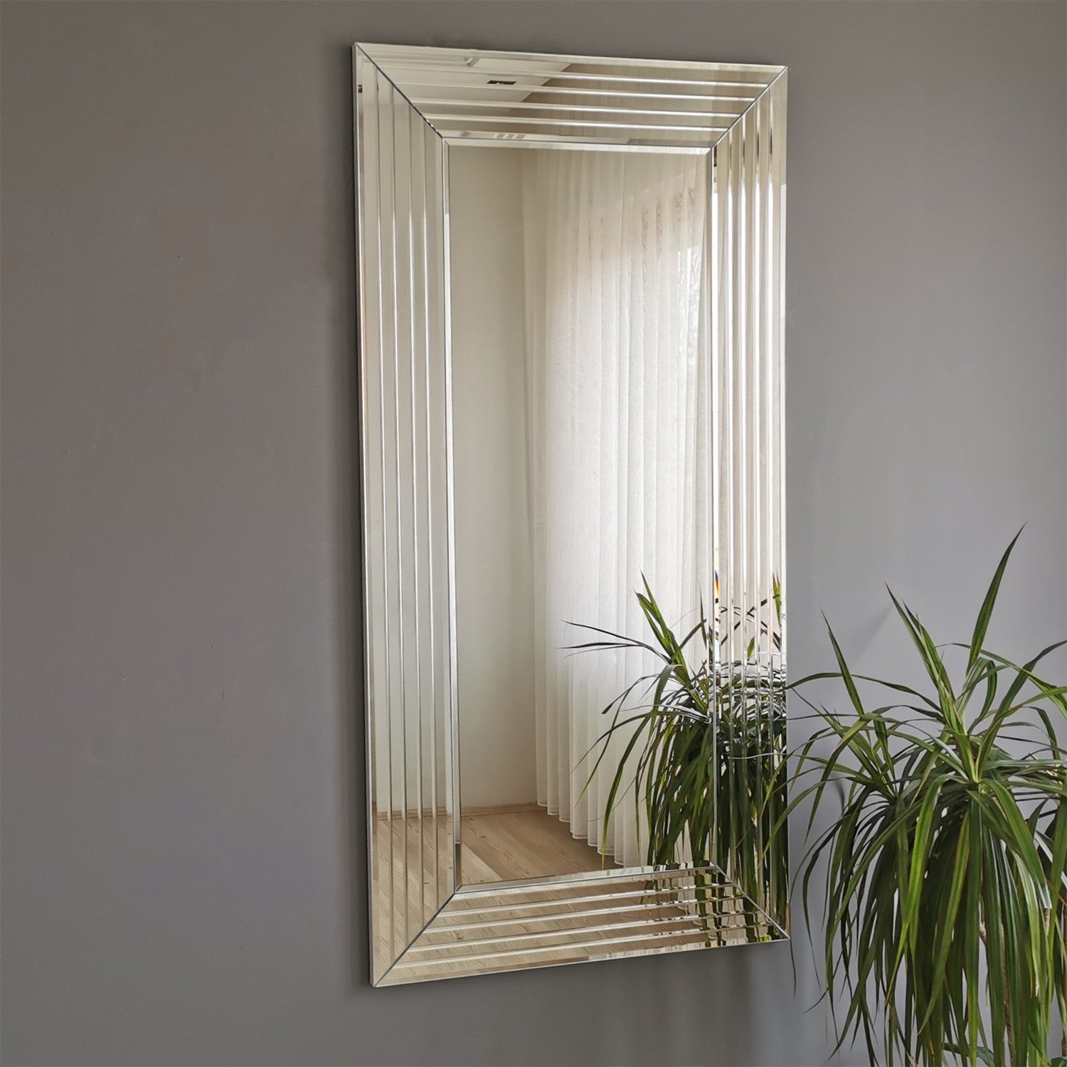 Espelho de parede moderno prateado, 60 x 100 cm, 100% MDF, ajustável horizontal e verticalmente, montado, perfeito para hotéis e espaços contemporâneos