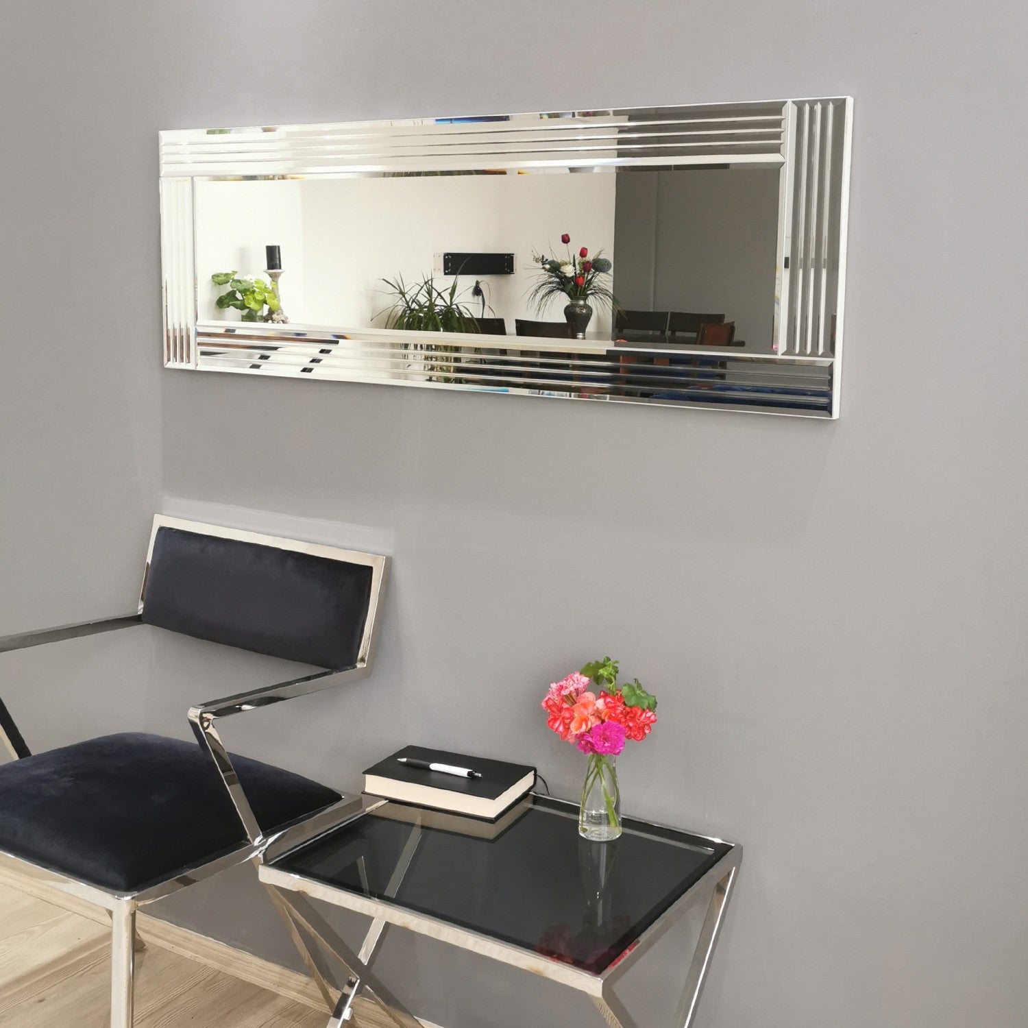 Espelho de parede moderno prateado, 120 cm x 40 cm | 100% MDF, ajustável horizontal e verticalmente | Montado, perfeito para hotéis e espaços contemporâneos
