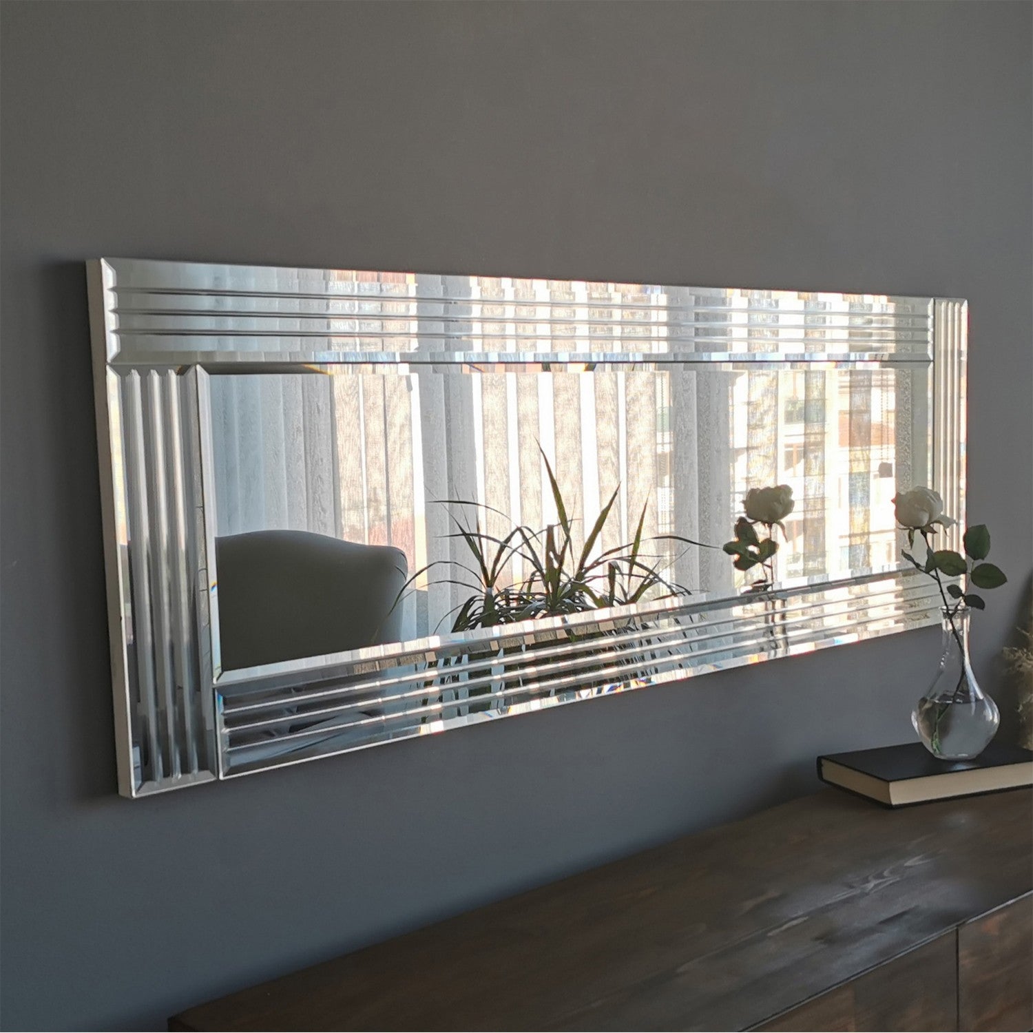 Espelho de parede moderno prateado, 120 cm x 40 cm | 100% MDF, ajustável horizontal e verticalmente | Montado, perfeito para hotéis e espaços contemporâneos