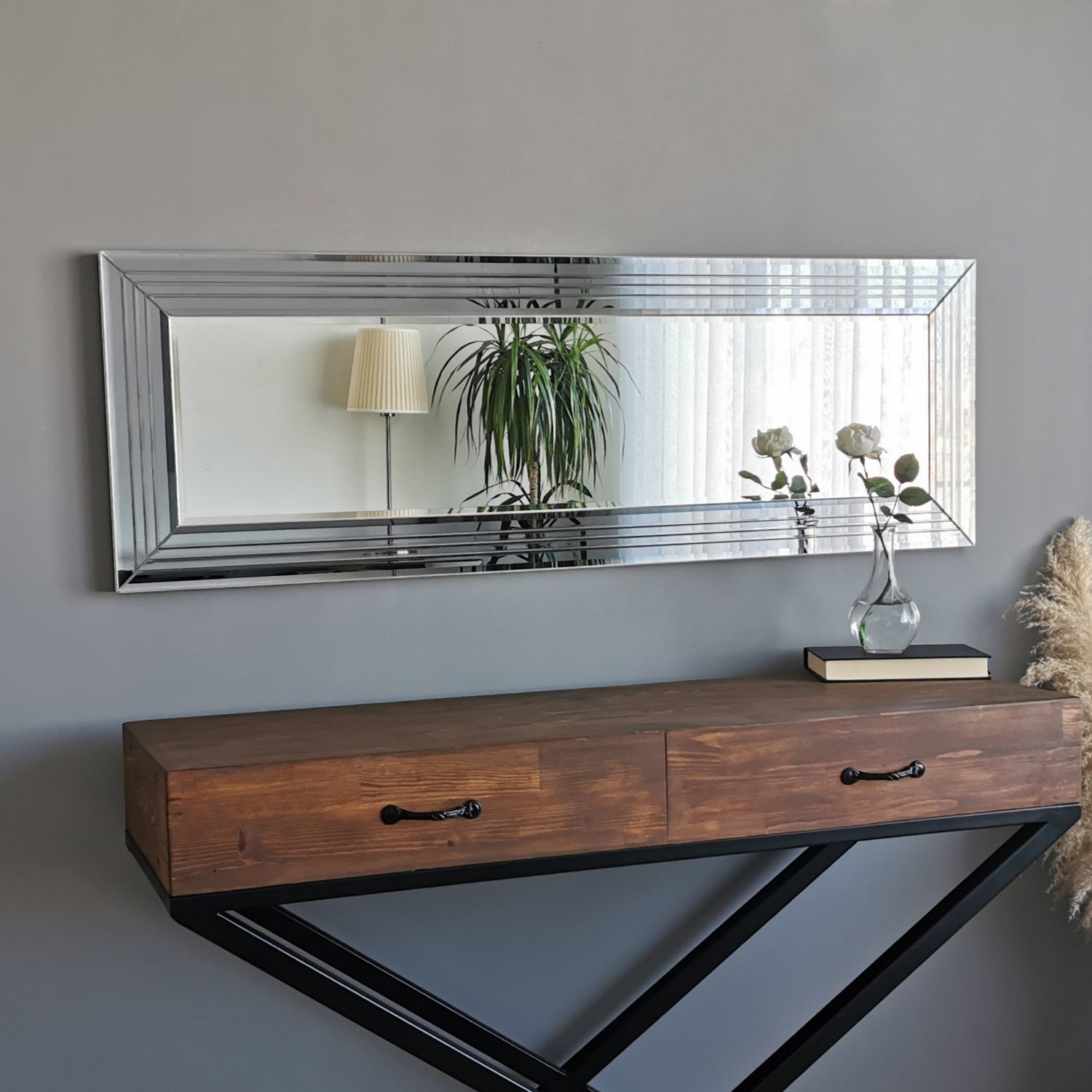 Espelho de parede moderno prateado, 120 x 40 x 2,2 cm | 100% MDF, montado, ajustável horizontal e verticalmente | Perfeito para hotéis e espaços contemporâneos