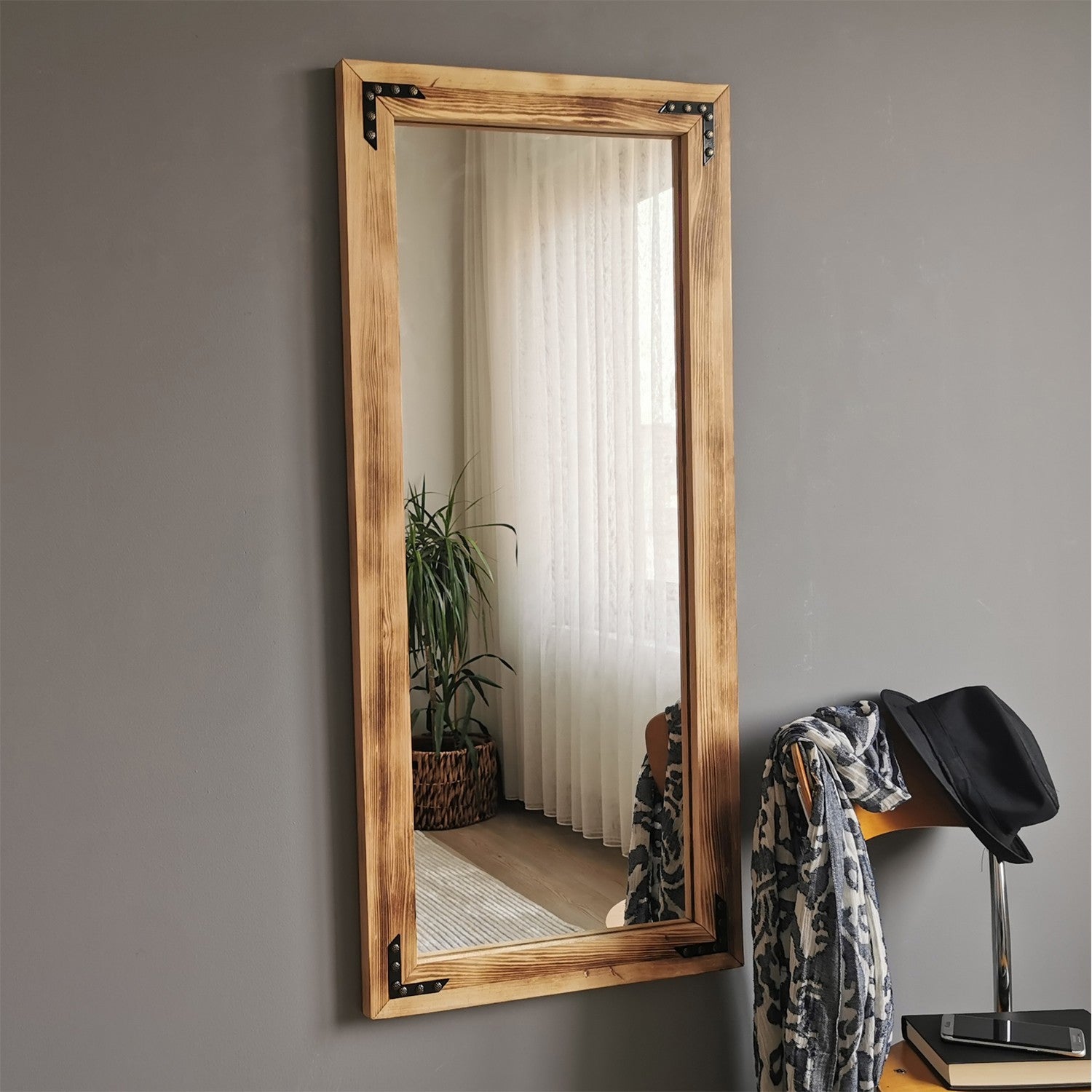 Espelho de parede elegante em carvalho, 50 cm x 110 cm | 100% madeira maciça de pinho, ajustável e montado | Perfeito para decoração boêmia, rústica e campestre