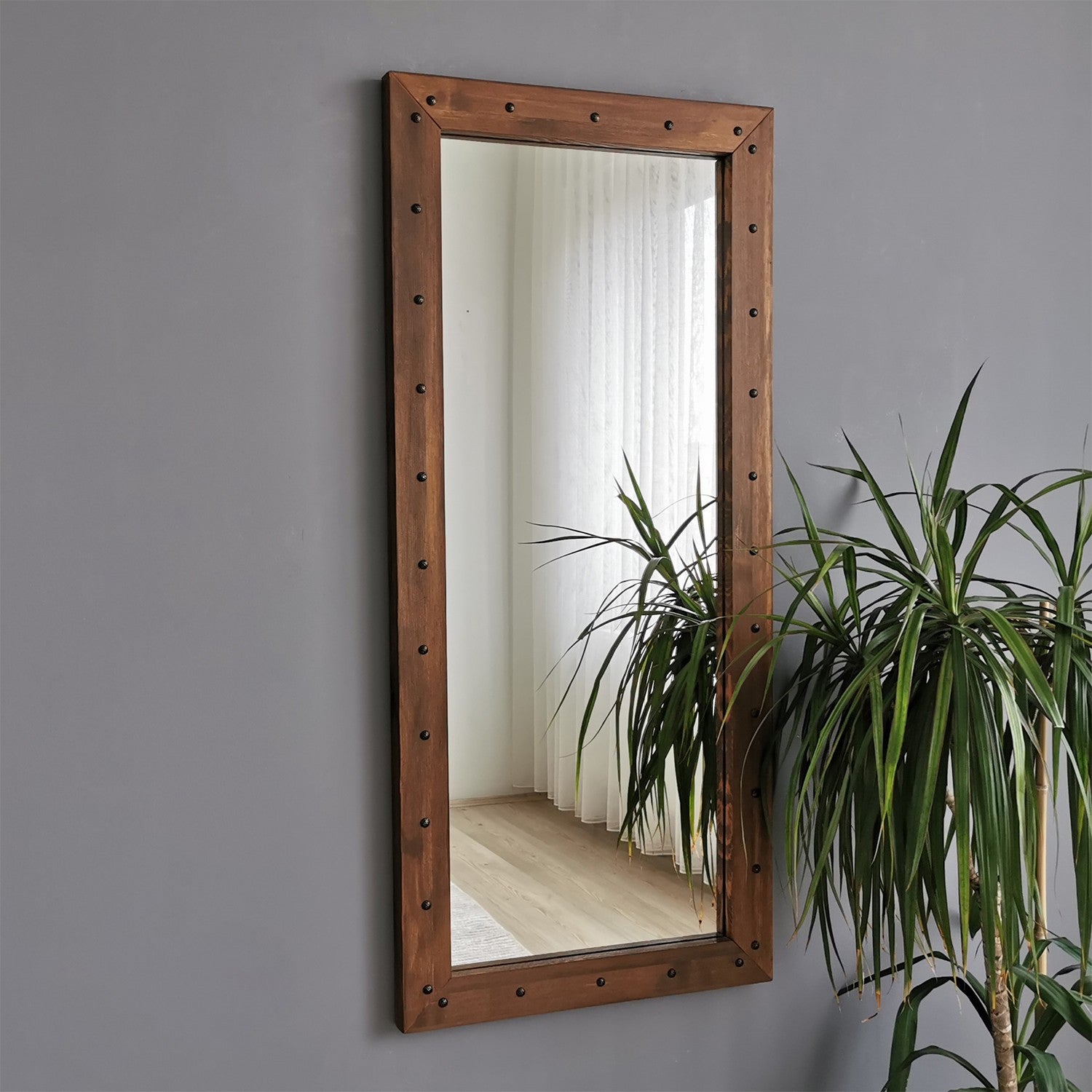Espelho elegante em nogueira, 50 x 110 cm | 100% madeira maciça de pinho, montável na parede, ajustável | Perfeito para decoração rústica e campestre, design montado