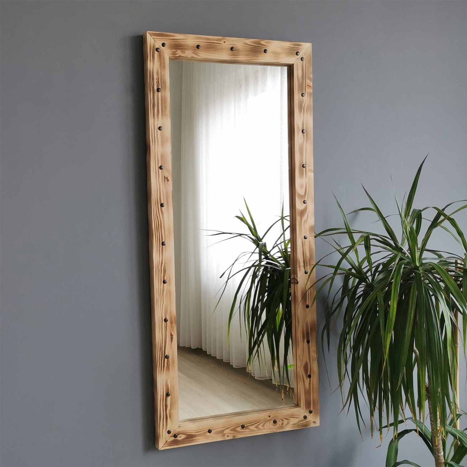 Espelho elegante em nogueira, 50 cm x 110 cm | 100% madeira maciça de pinho, montável na parede, ajustável | Perfeito para decoração rústica e tradicional