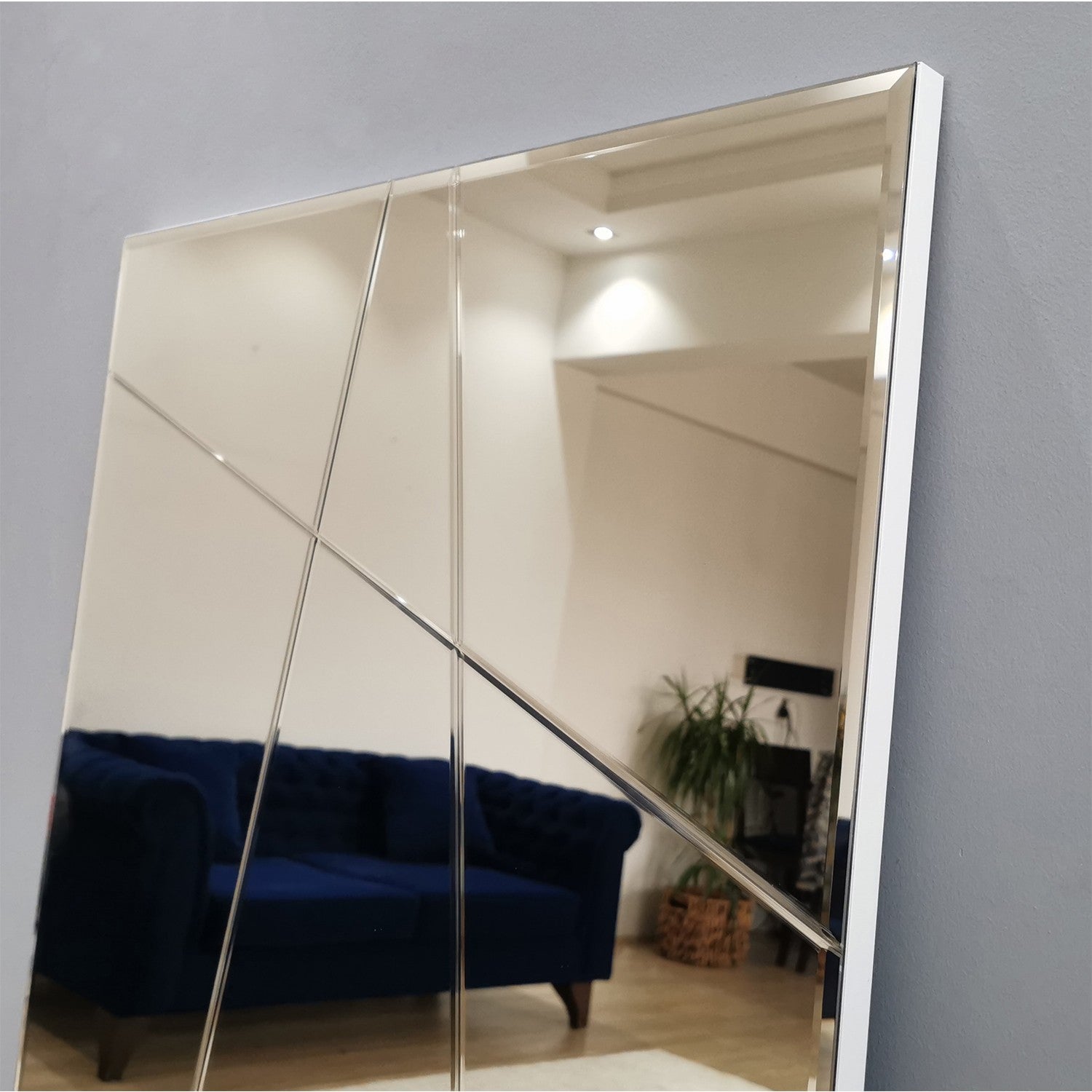 Espelho de parede prateado elegante, 62 x 130 cm | 100% MDF, montado, ajustável horizontal e verticalmente | Perfeito para decoração moderna de hotéis e residências
