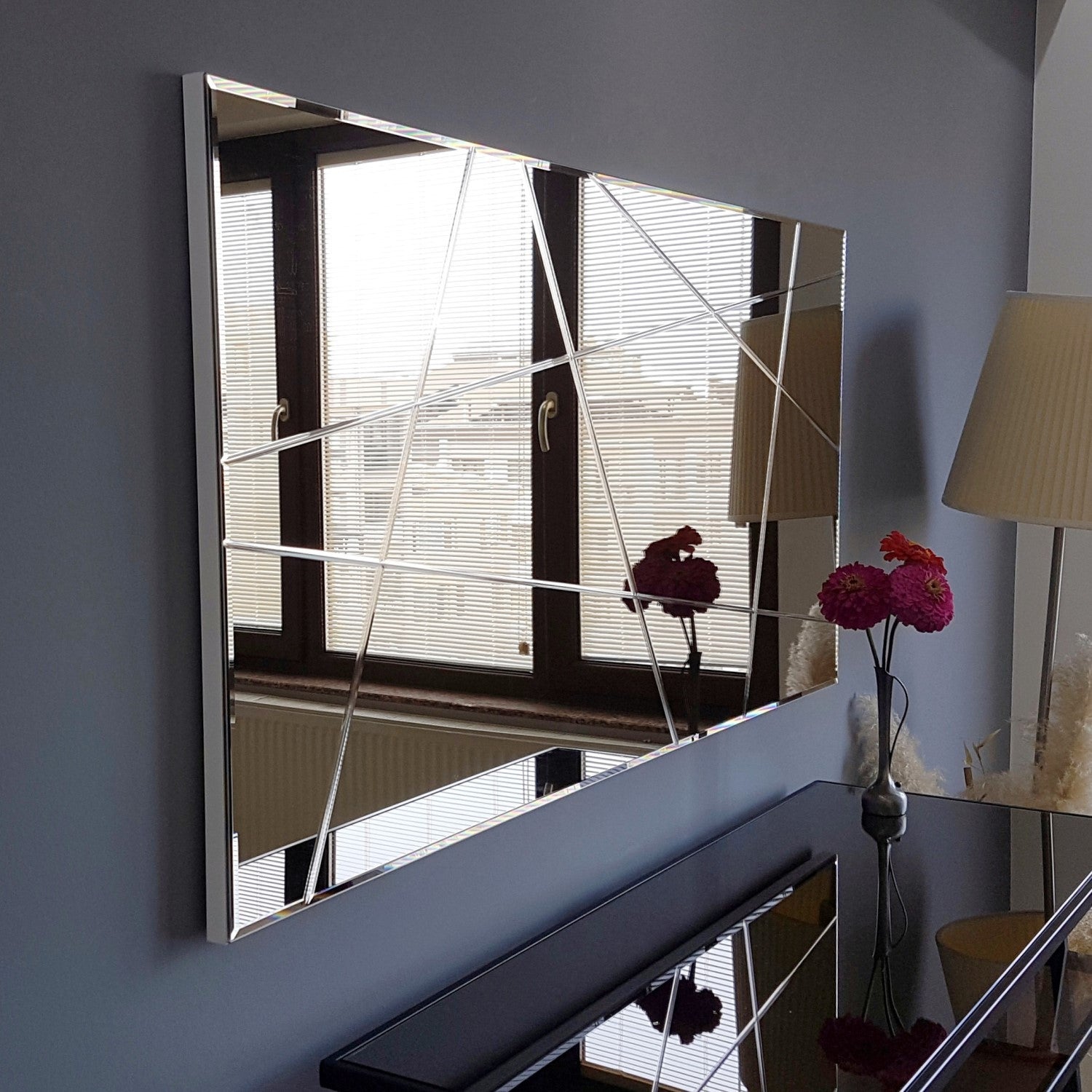 Espelho de parede elegante em bronze, 130 x 62 x 2,2 cm | 100% MDF, montado, ajustável horizontal e verticalmente | Perfeito para decoração moderna de hotéis e residências