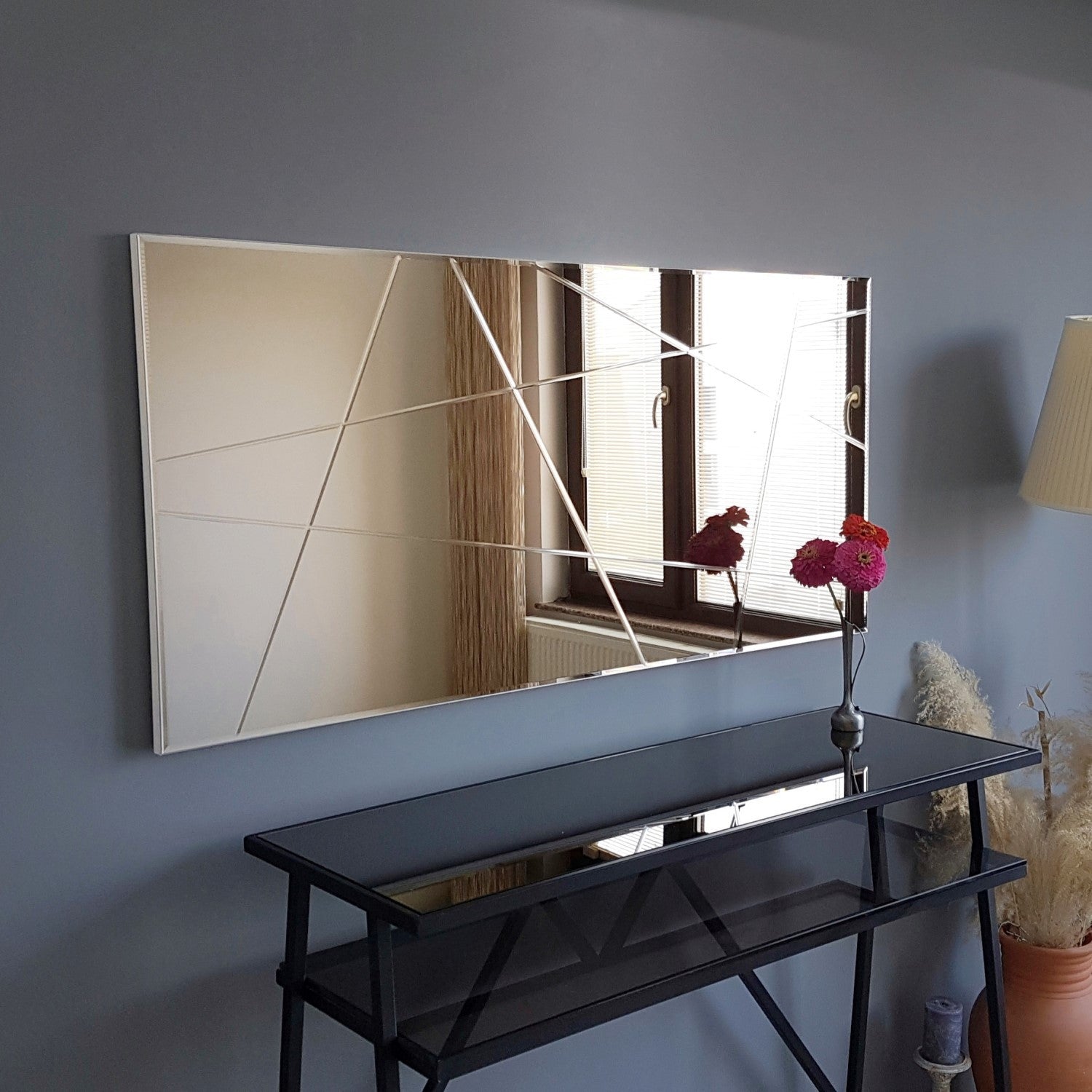 Espelho de parede elegante em bronze, 130 x 62 x 2,2 cm | 100% MDF, montado, ajustável horizontal e verticalmente | Perfeito para decoração moderna de hotéis e residências