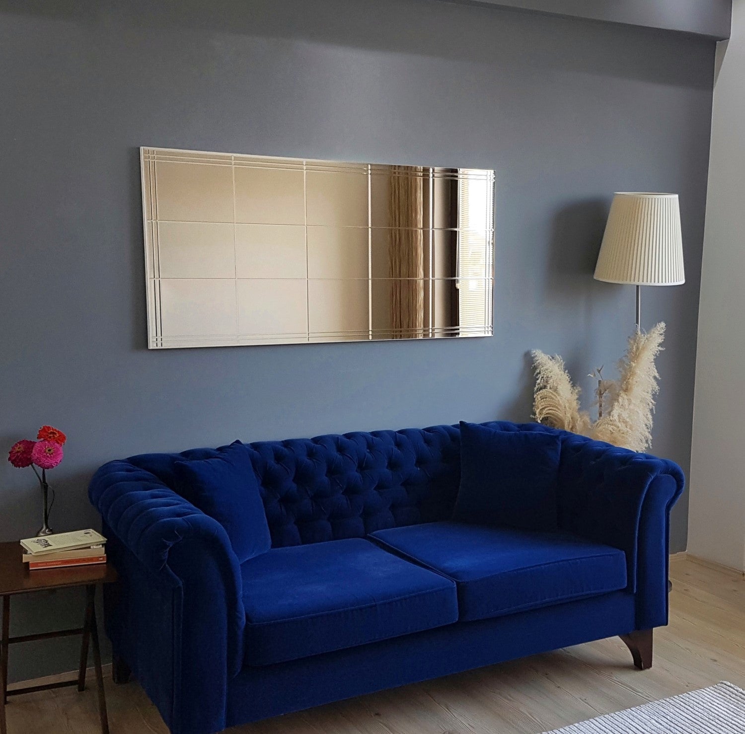 Espelho de parede elegante em bronze, 130 cm x 62 cm | 100% MDF, montado, ajustável horizontal e verticalmente | Perfeito para decoração moderna de hotéis e residências