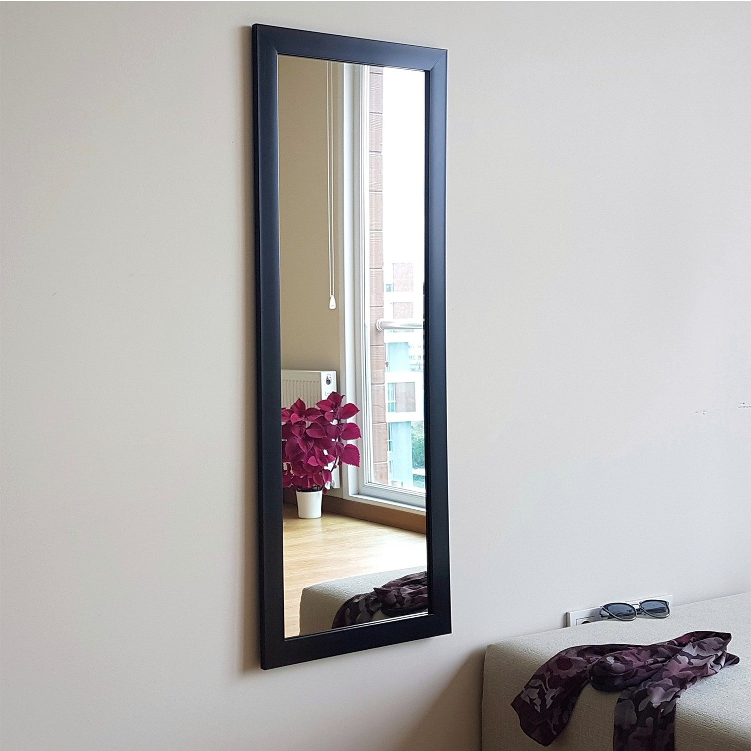 Espelho de parede preto elegante, 40 x 105 cm | Estrutura 100% laminada, ajustável horizontal e verticalmente | Perfeito para decoração moderna de hotéis e residências
