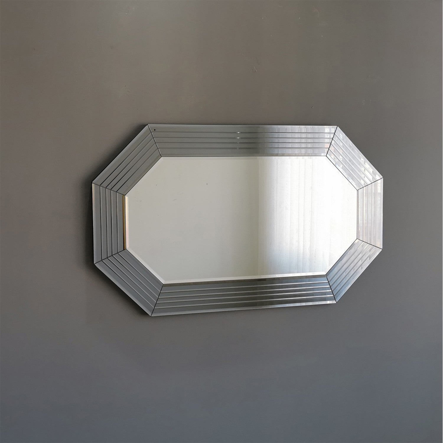Espelho de parede prateado elegante, 100 cm x 60 cm x 2,2 cm | 100% MDF, montado, ajustável horizontal e verticalmente | Perfeito para hotéis e decoração moderna