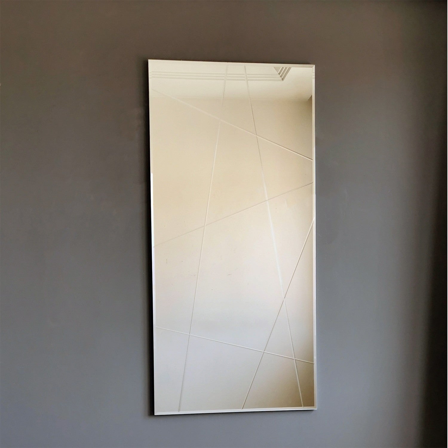 Espelho de parede prateado elegante, 62 x 130 cm, 100% MDF, 2,2 cm de espessura | Montado e pronto para pendurar | Perfeito para decoração moderna de hotéis e residências