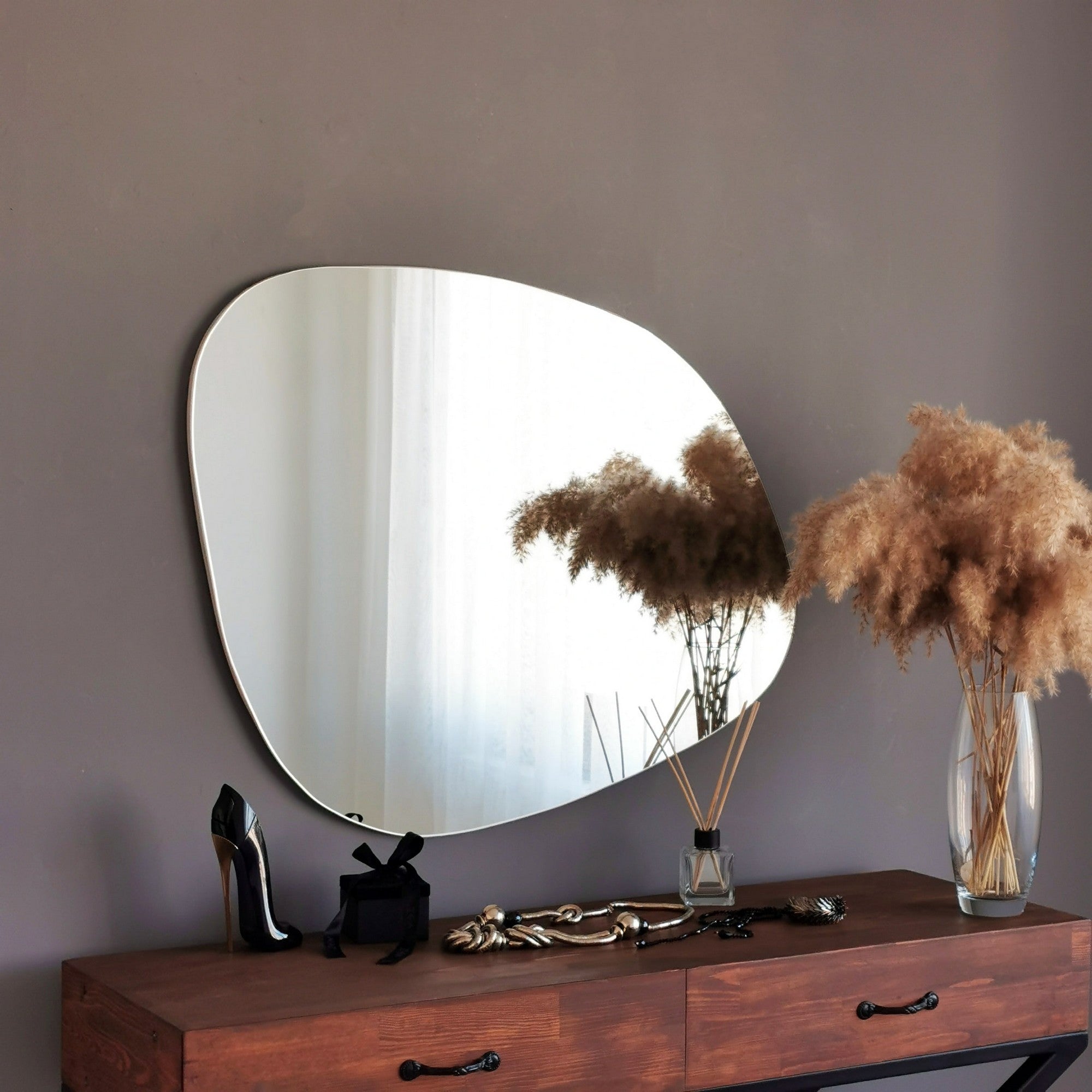 Espelho de parede moderno, 75 x 58 x 2,2 cm, MDF branco | Montado, design escandinavo | Perfeito para hotéis e espaços contemporâneos